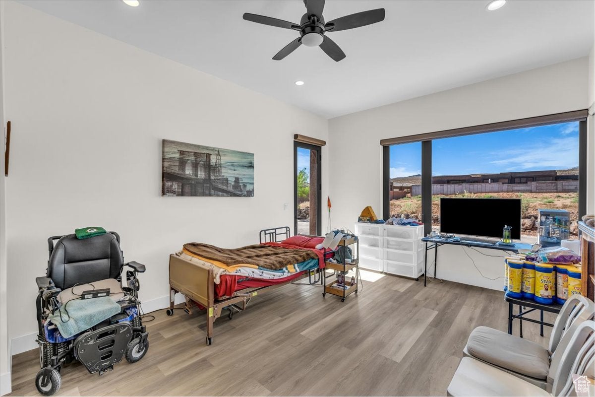 Ivins, Utah, 84738, United States, 3 Bedrooms Bedrooms, ,3 BathroomsBathrooms,Residential,Active,1929457