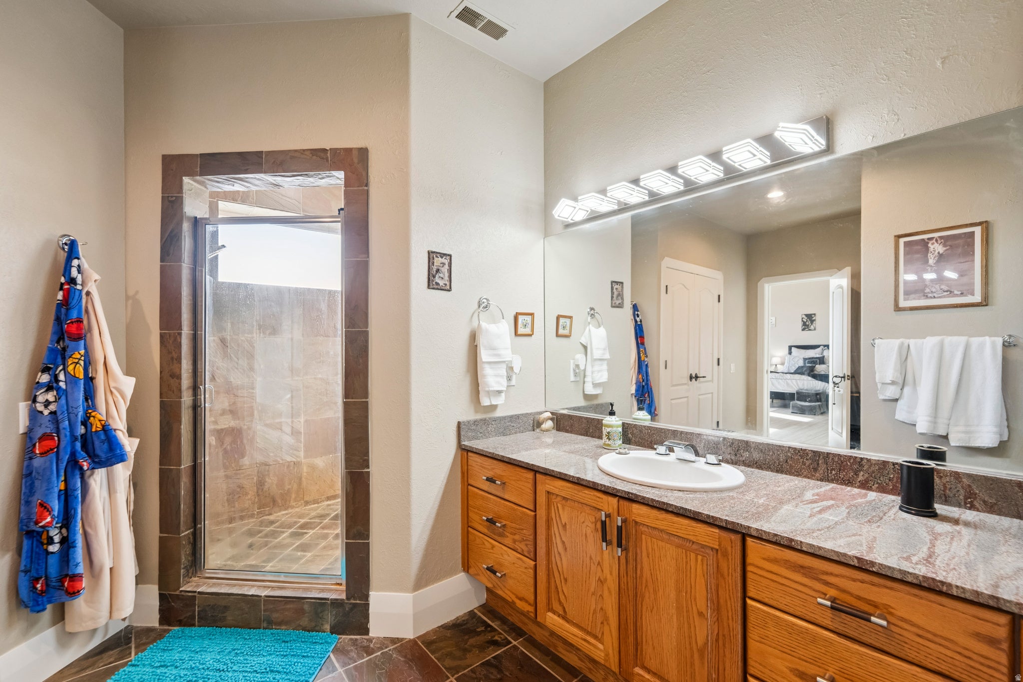 Salt Lake City, Utah, 84103, United States, 5 Bedrooms Bedrooms, ,4 BathroomsBathrooms,Residential,Active,2042745