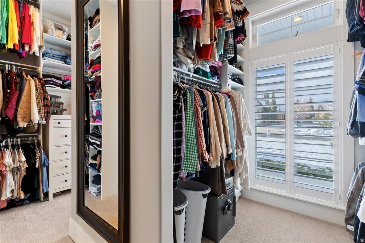 Mountain Green, Utah, 84050, United States, 4 Bedrooms Bedrooms, ,5 BathroomsBathrooms,Residential,Active,2002341