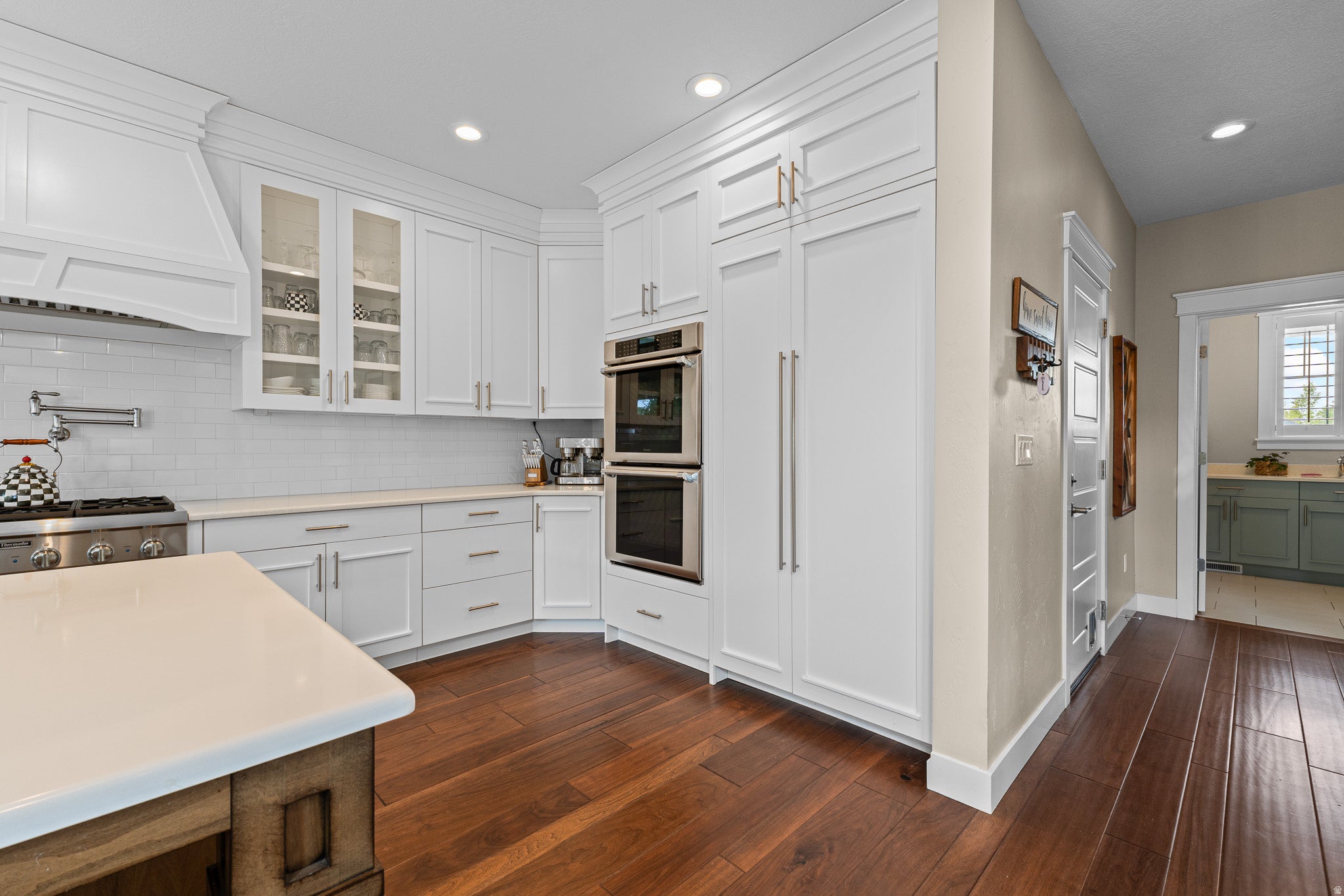 Fruit Heights, Utah, 84037, United States, 6 Bedrooms Bedrooms, ,4 BathroomsBathrooms,Residential,Contingent,2045711
