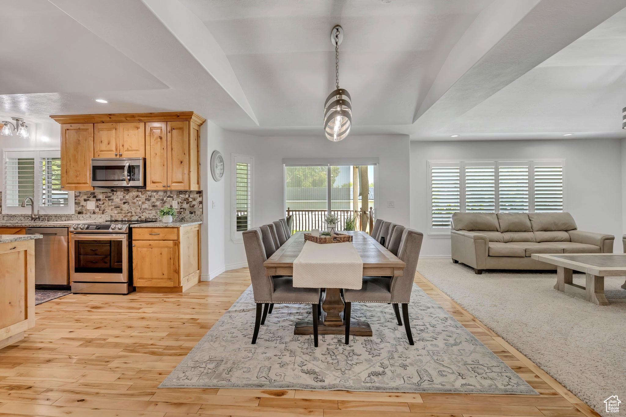 Taylorsville, Utah, 84123, United States, 7 Bedrooms Bedrooms, ,4 BathroomsBathrooms,Residential,Active,1894986