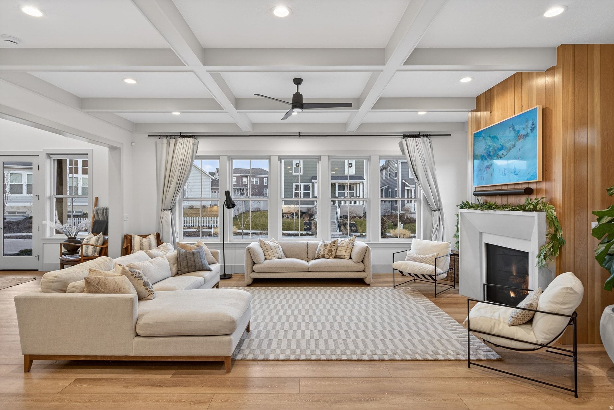 South Jordan, Utah, 84009, United States, 4 Bedrooms Bedrooms, ,4 BathroomsBathrooms,Residential,Active,2006892