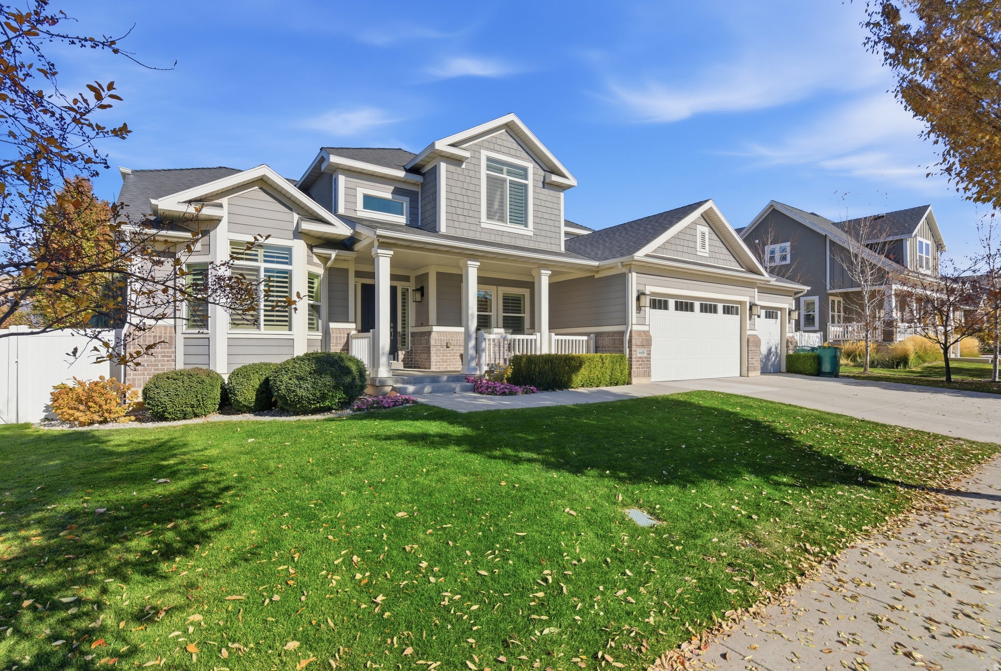 Lehi, Utah, 84043, United States, 7 Bedrooms Bedrooms, ,4 BathroomsBathrooms,Residential,Pending,1987244