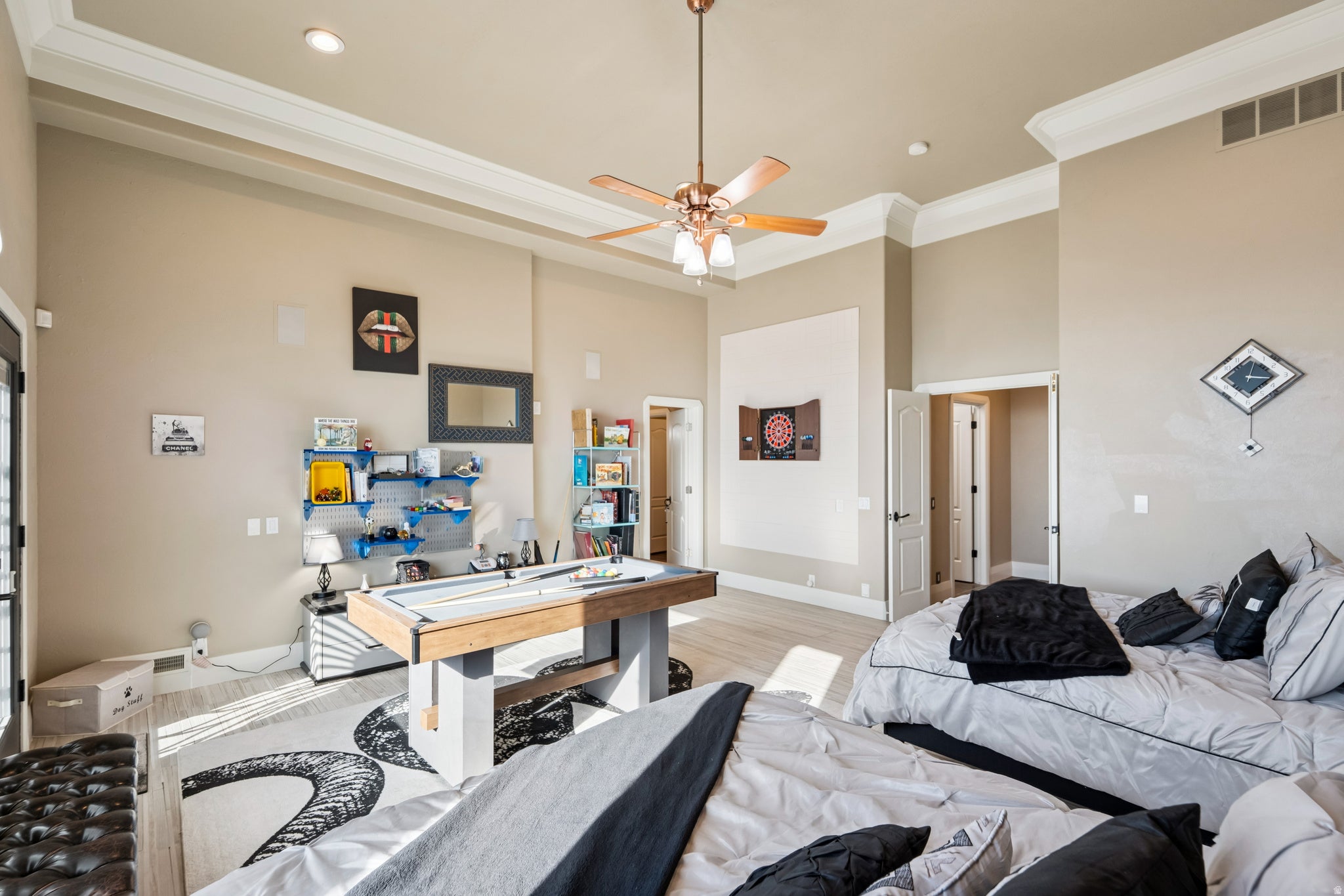 Salt Lake City, Utah, 84103, United States, 5 Bedrooms Bedrooms, ,4 BathroomsBathrooms,Residential,Active,2042745
