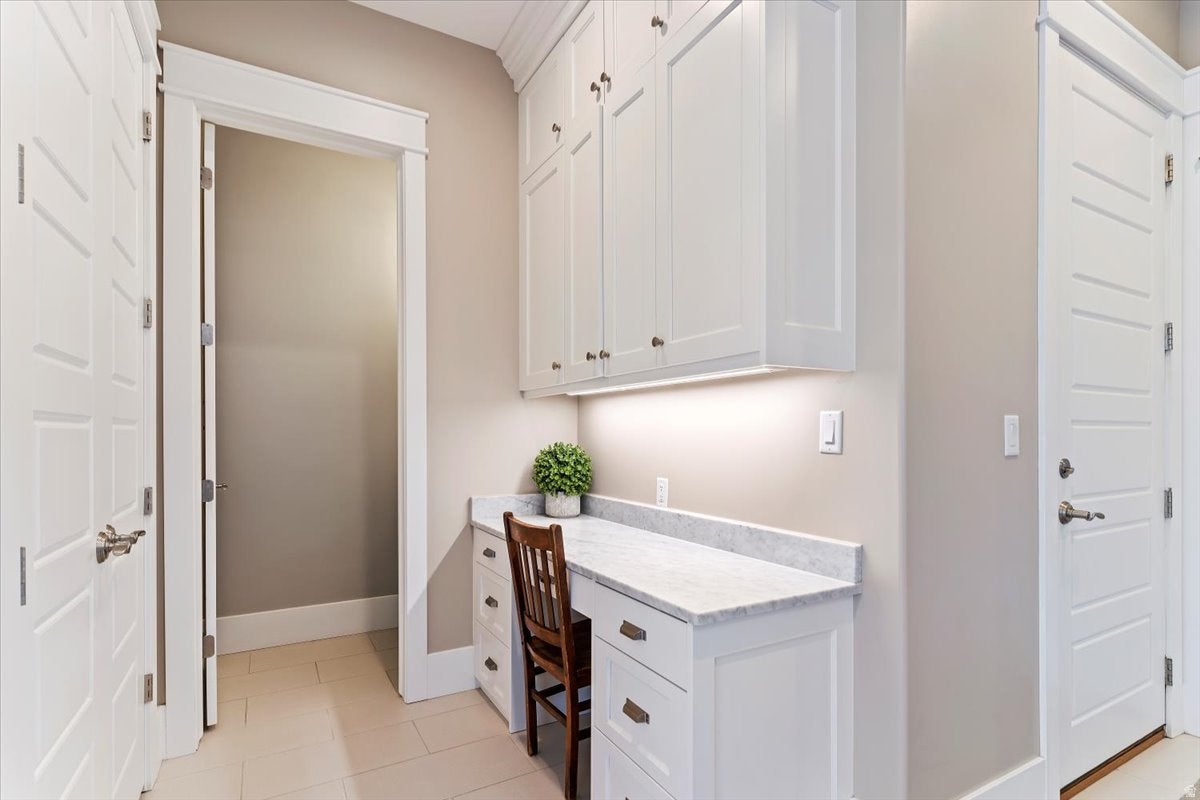 Mountain Green, Utah, 84050, United States, 4 Bedrooms Bedrooms, ,5 BathroomsBathrooms,Residential,Active,2002341