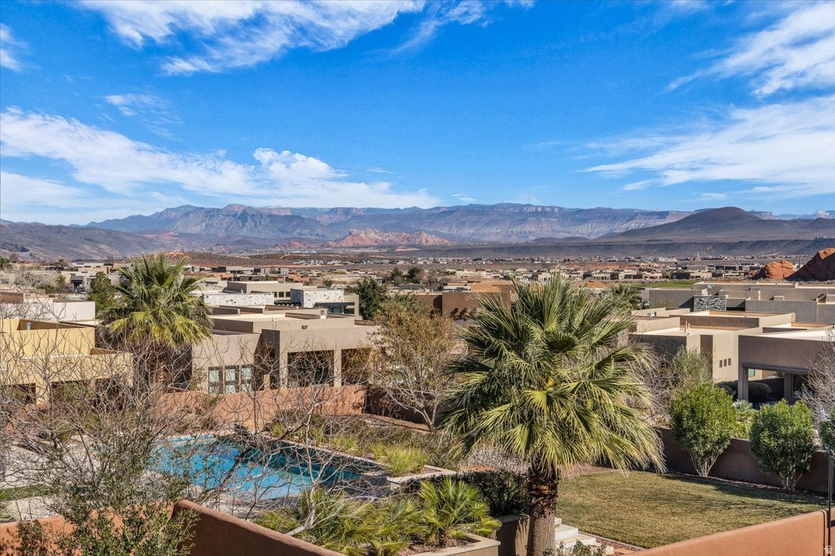 Hurricane, Utah, 84737, United States, 8 Bedrooms Bedrooms, ,6 BathroomsBathrooms,Residential,Active,2015427