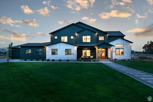 690 S 400 E, HYRUM, UT 84319 - Image 1