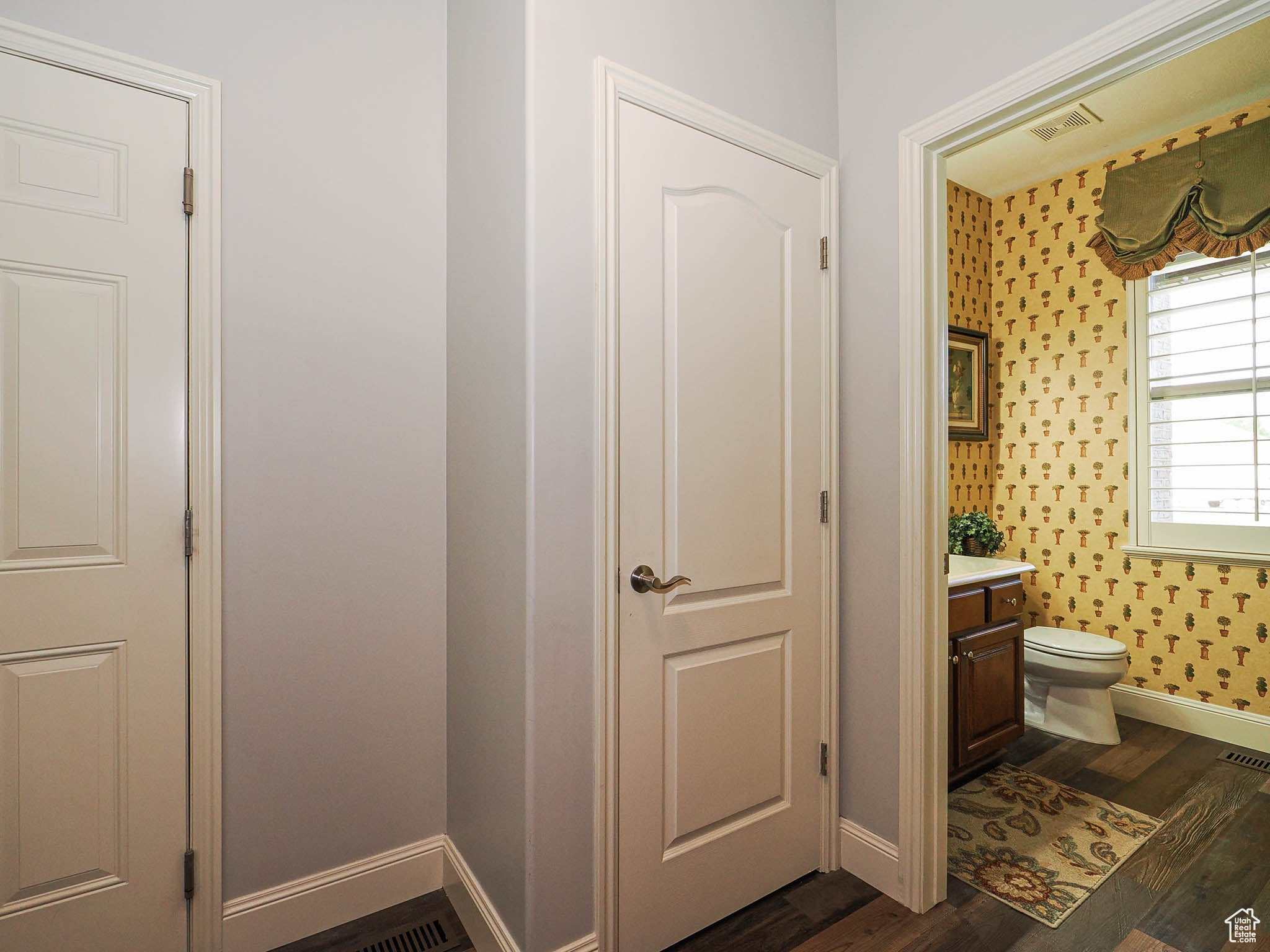 Riverton, Utah, 84065, United States, ,5 BathroomsBathrooms,Residential,Active,1849508