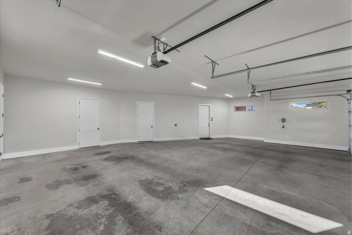 St. George, Utah, 84790, United States, 3 Bedrooms Bedrooms, ,4 BathroomsBathrooms,Residential,Active,2006942