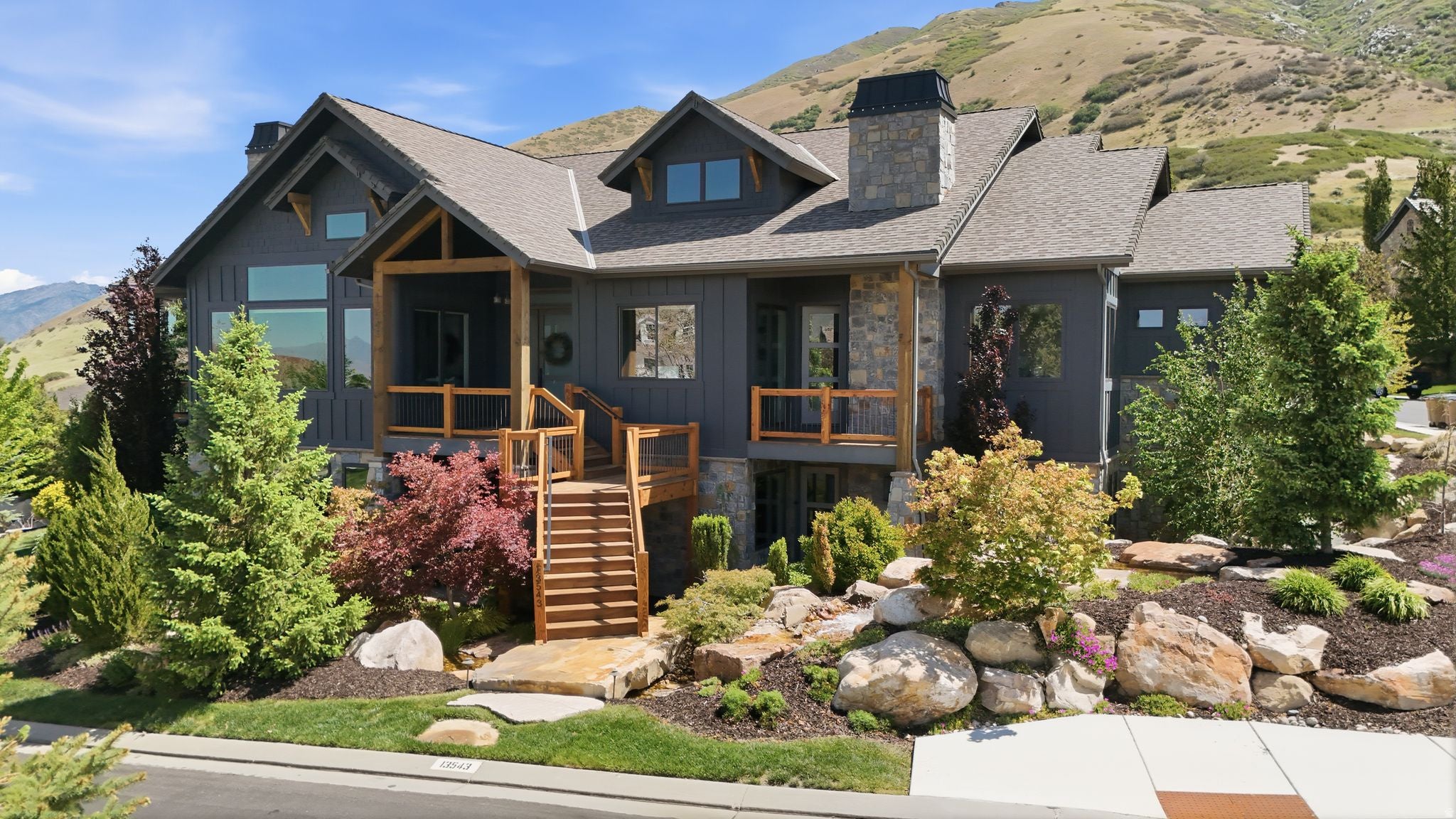 Draper, Utah, 84020, United States, 4 Bedrooms Bedrooms, ,6 BathroomsBathrooms,Residential,Active,2025968