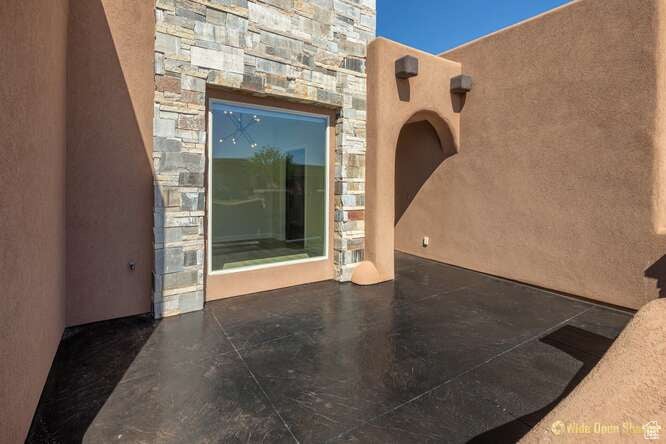 Hurricane, Utah, 84737, United States, 4 Bedrooms Bedrooms, ,3 BathroomsBathrooms,Residential,Active,1820807