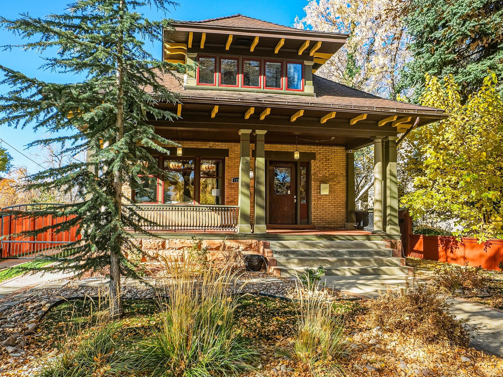 Salt Lake City, Utah, 84105, United States, 6 Bedrooms Bedrooms, ,4 BathroomsBathrooms,Residential,Active,2000214