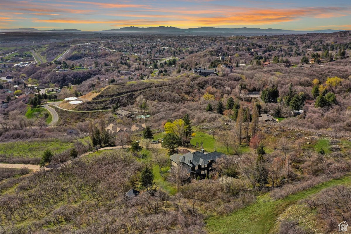 Ogden, Utah, 84403, United States, 7 Bedrooms Bedrooms, ,4 BathroomsBathrooms,Residential,Active,1732386