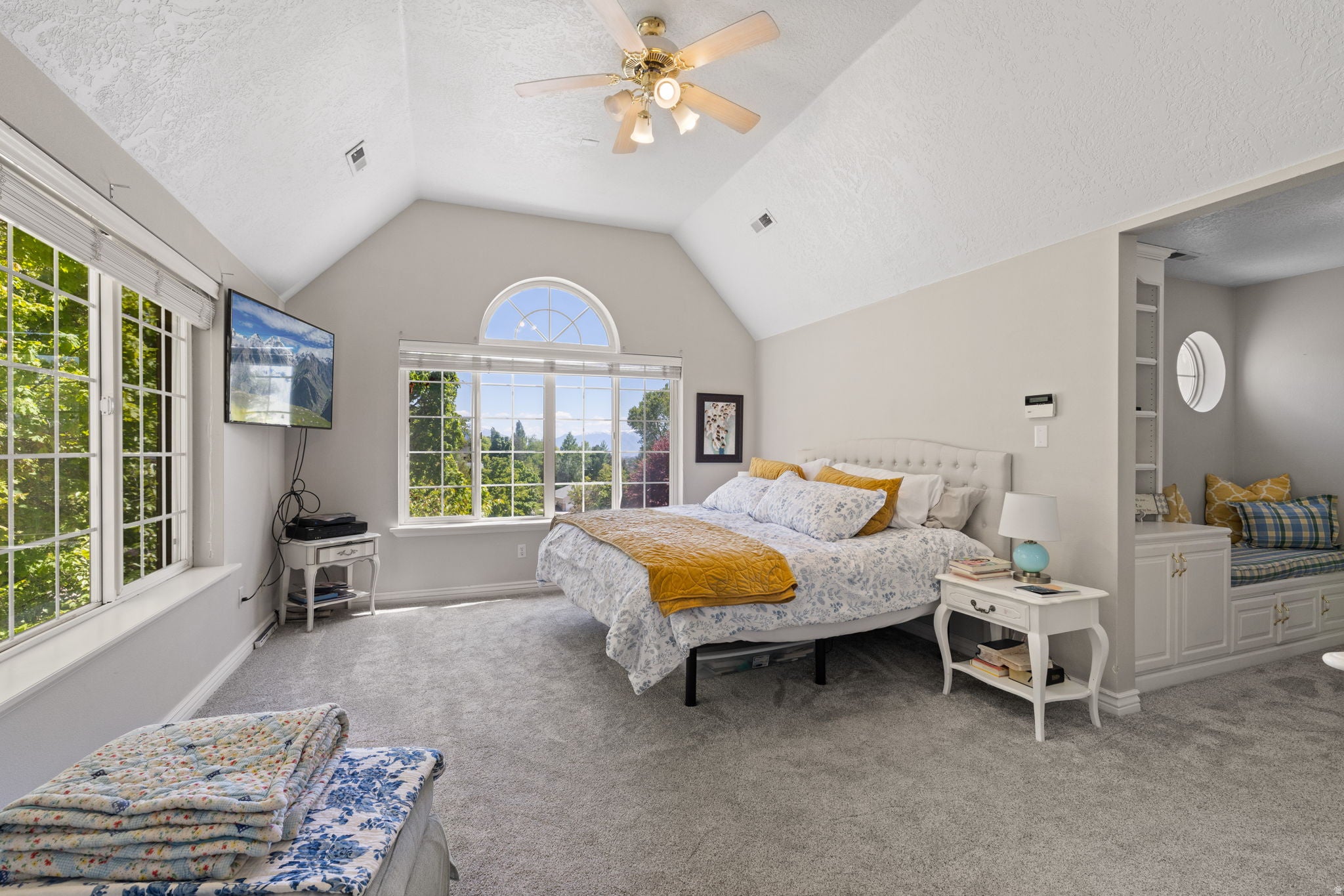 Orem, Utah, 84097, United States, 6 Bedrooms Bedrooms, ,6 BathroomsBathrooms,Residential,Active,2044198