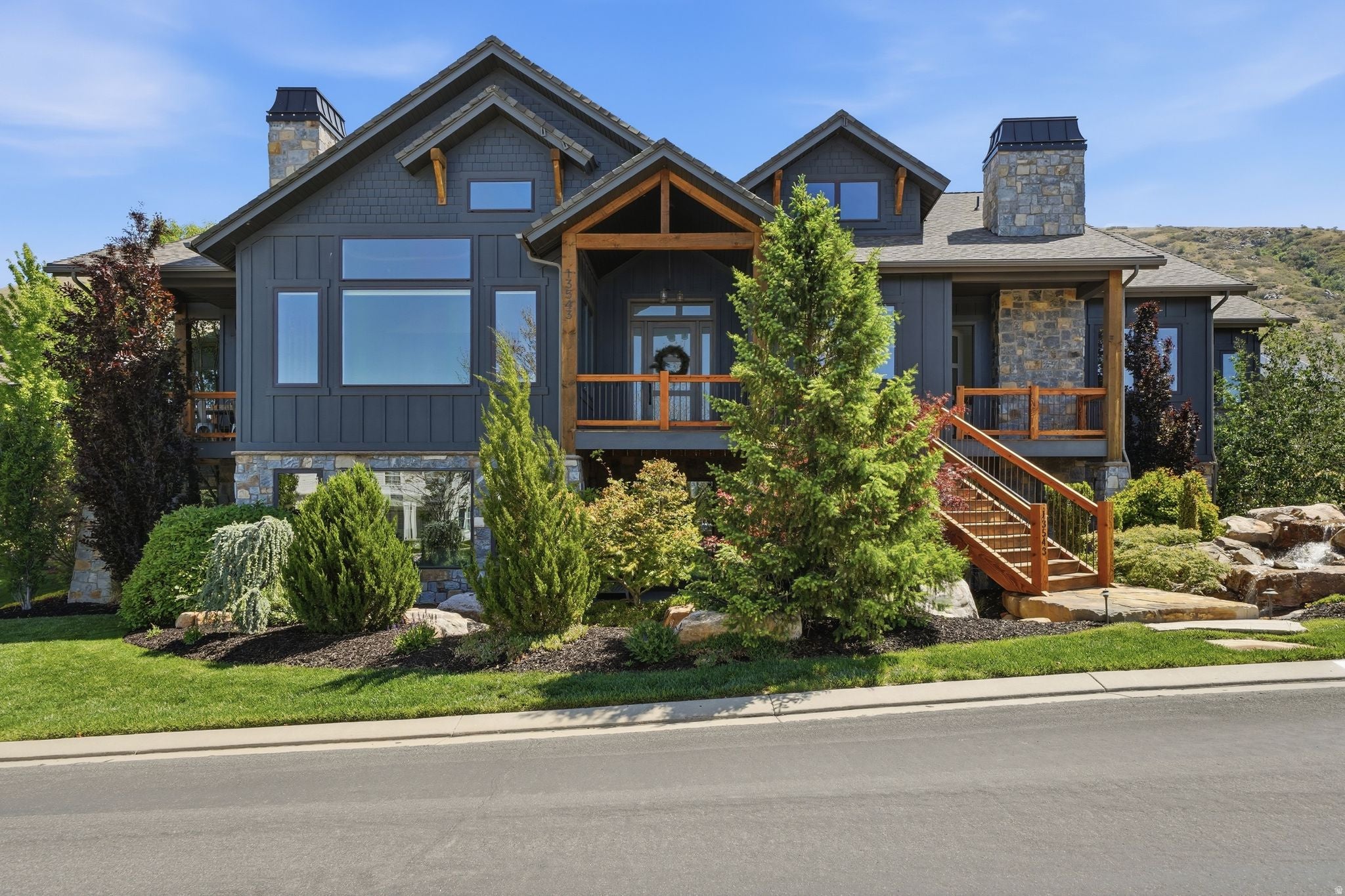 Draper, Utah, 84020, United States, 4 Bedrooms Bedrooms, ,6 BathroomsBathrooms,Residential,Active,2025968
