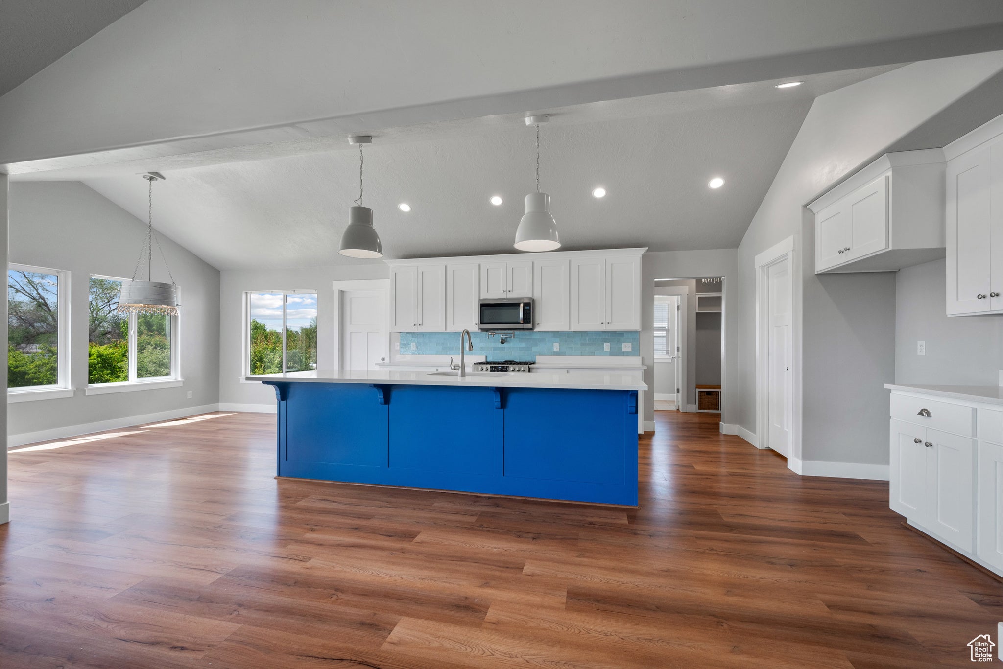 Mapleton, Utah, 84664, United States, 6 Bedrooms Bedrooms, ,5 BathroomsBathrooms,Residential,Active,1828968