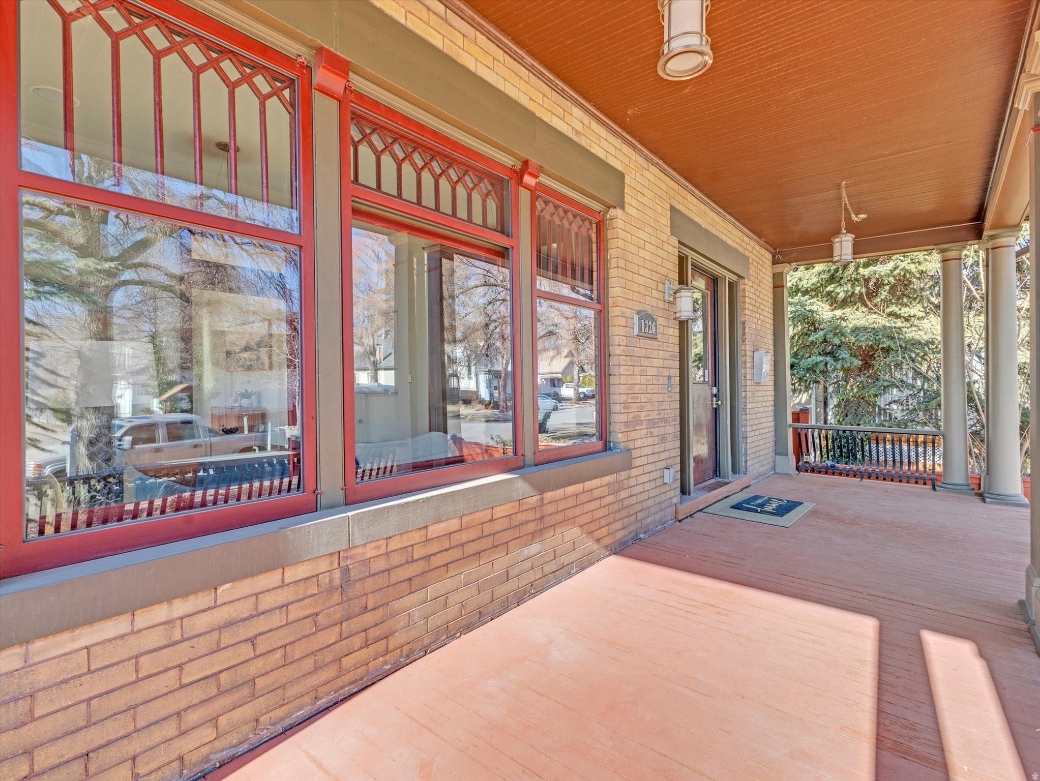 Salt Lake City, Utah, 84105, United States, 6 Bedrooms Bedrooms, ,4 BathroomsBathrooms,Residential,Active,2017445