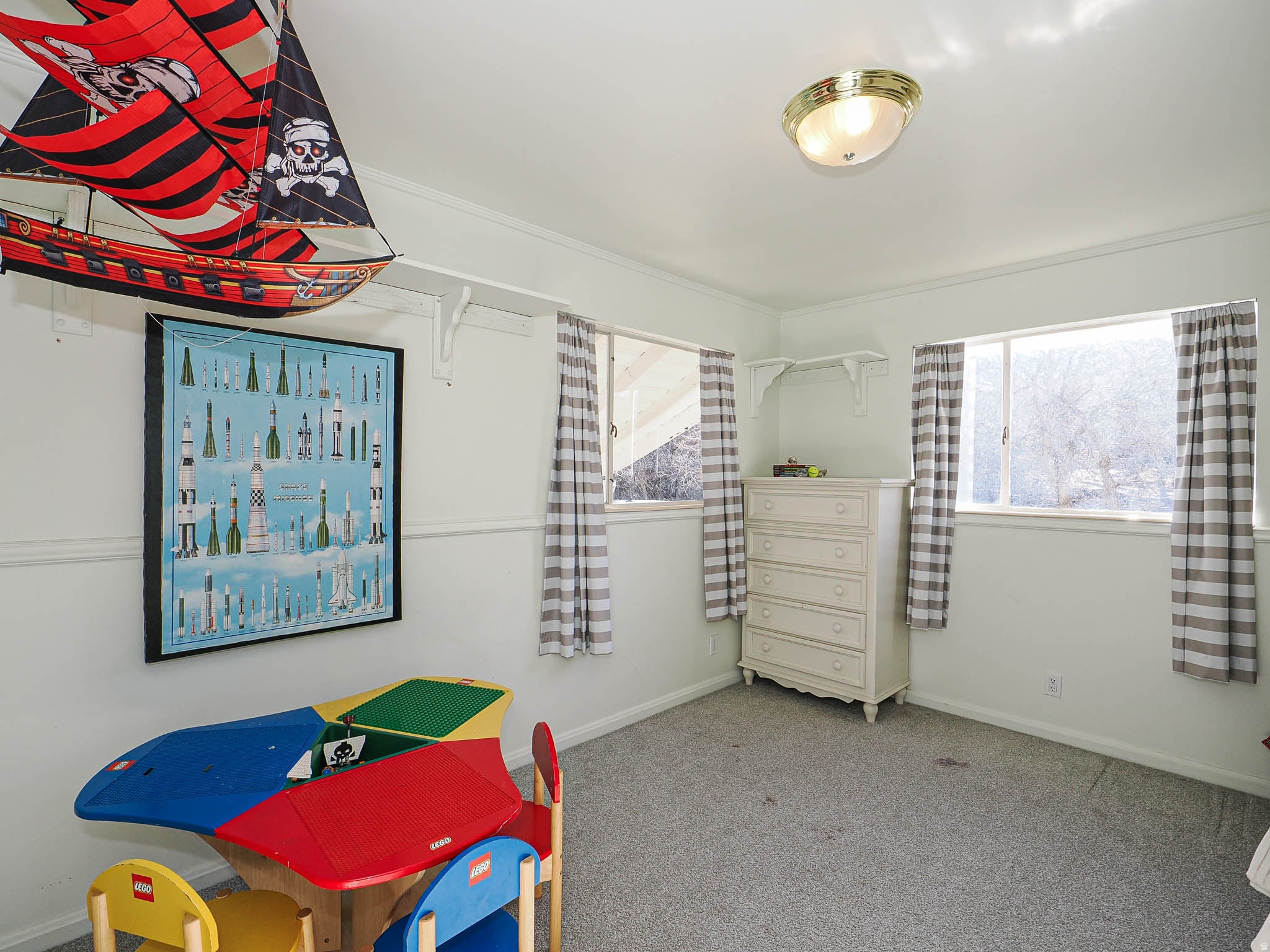 Salt Lake City, Utah, 84124, United States, 6 Bedrooms Bedrooms, ,3 BathroomsBathrooms,Residential,Active,2012490