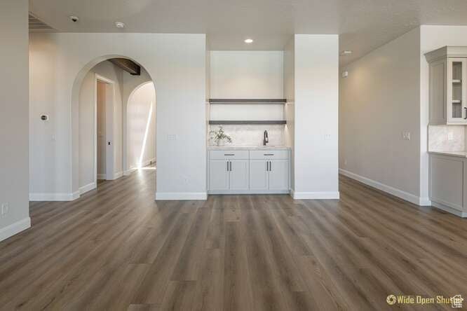 Hurricane, Utah, 84737, United States, 4 Bedrooms Bedrooms, ,3 BathroomsBathrooms,Residential,Active,1820807