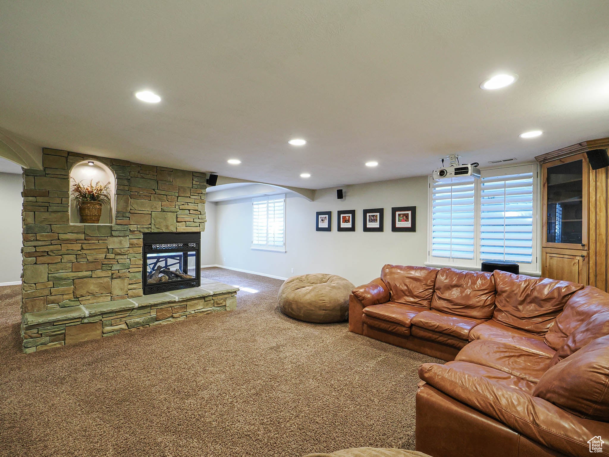 Riverton, Utah, 84065, United States, ,5 BathroomsBathrooms,Residential,Active,1849508