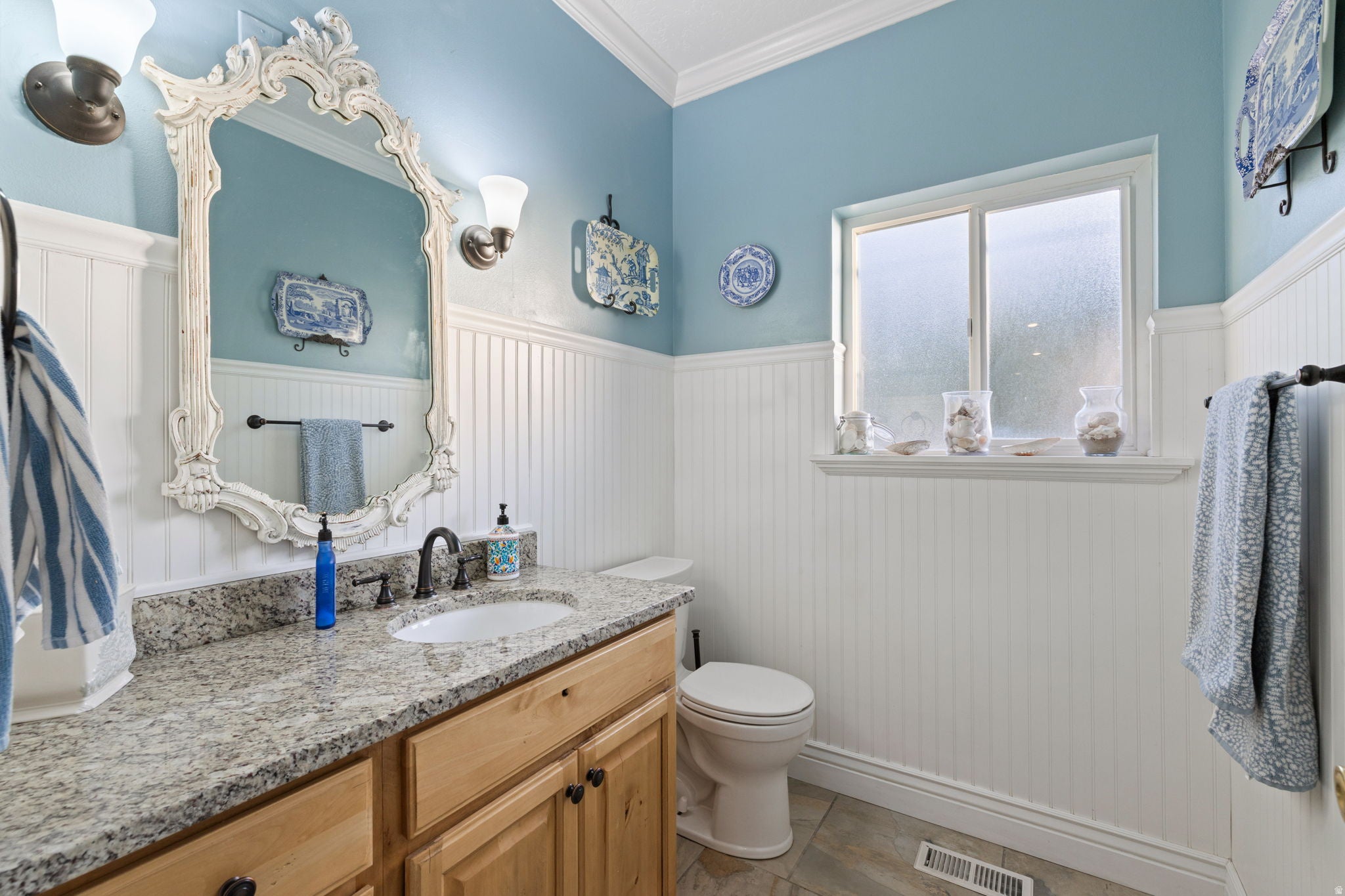 Orem, Utah, 84097, United States, 6 Bedrooms Bedrooms, ,6 BathroomsBathrooms,Residential,Active,2044198