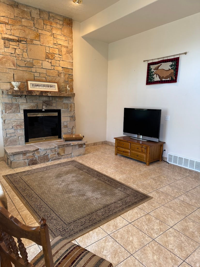 Eden, Utah, 84310, United States, ,4 BathroomsBathrooms,Residential,Active,1704588