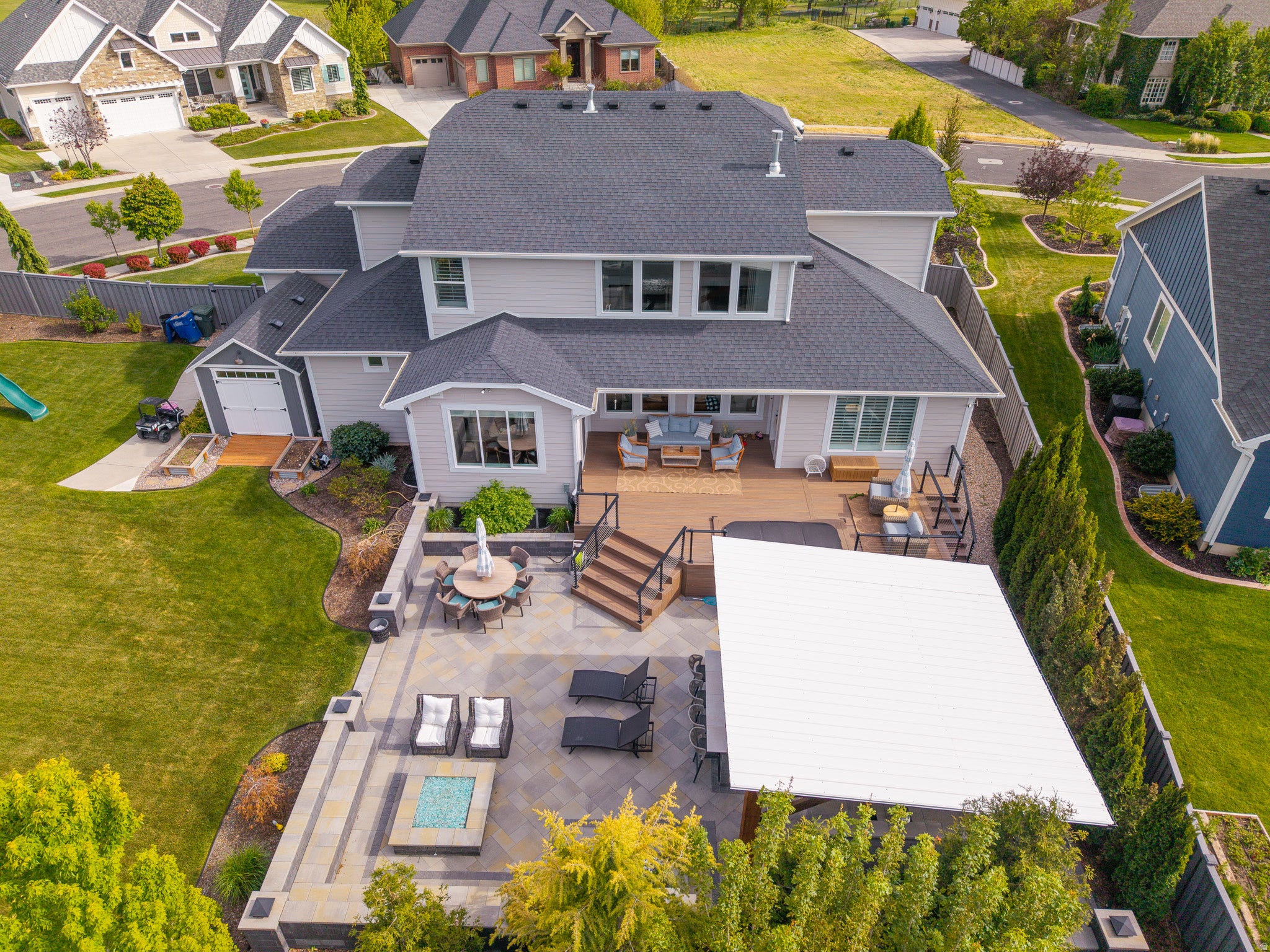 Fruit Heights, Utah, 84037, United States, 6 Bedrooms Bedrooms, ,4 BathroomsBathrooms,Residential,Contingent,2045711