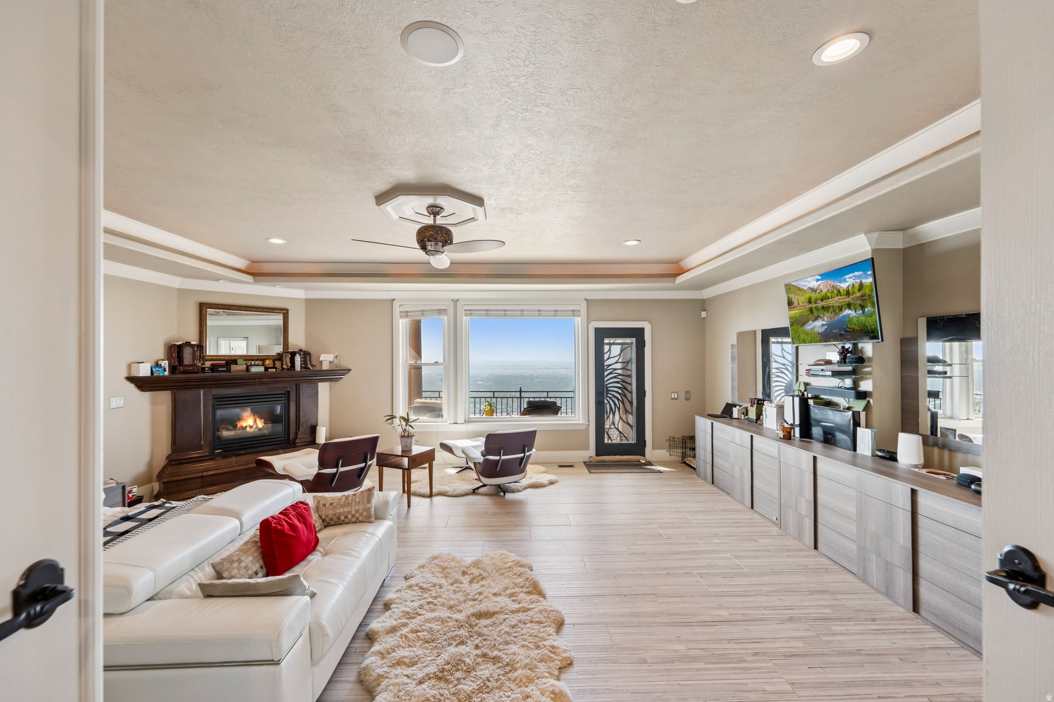 Salt Lake City, Utah, 84103, United States, 5 Bedrooms Bedrooms, ,4 BathroomsBathrooms,Residential,Active,2042745