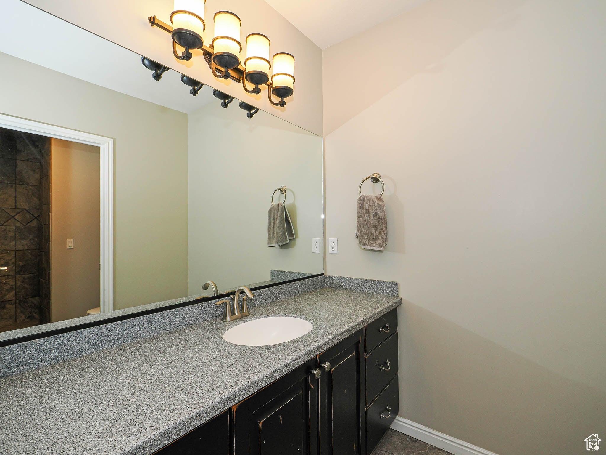 Riverton, Utah, 84065, United States, ,5 BathroomsBathrooms,Residential,Active,1849508