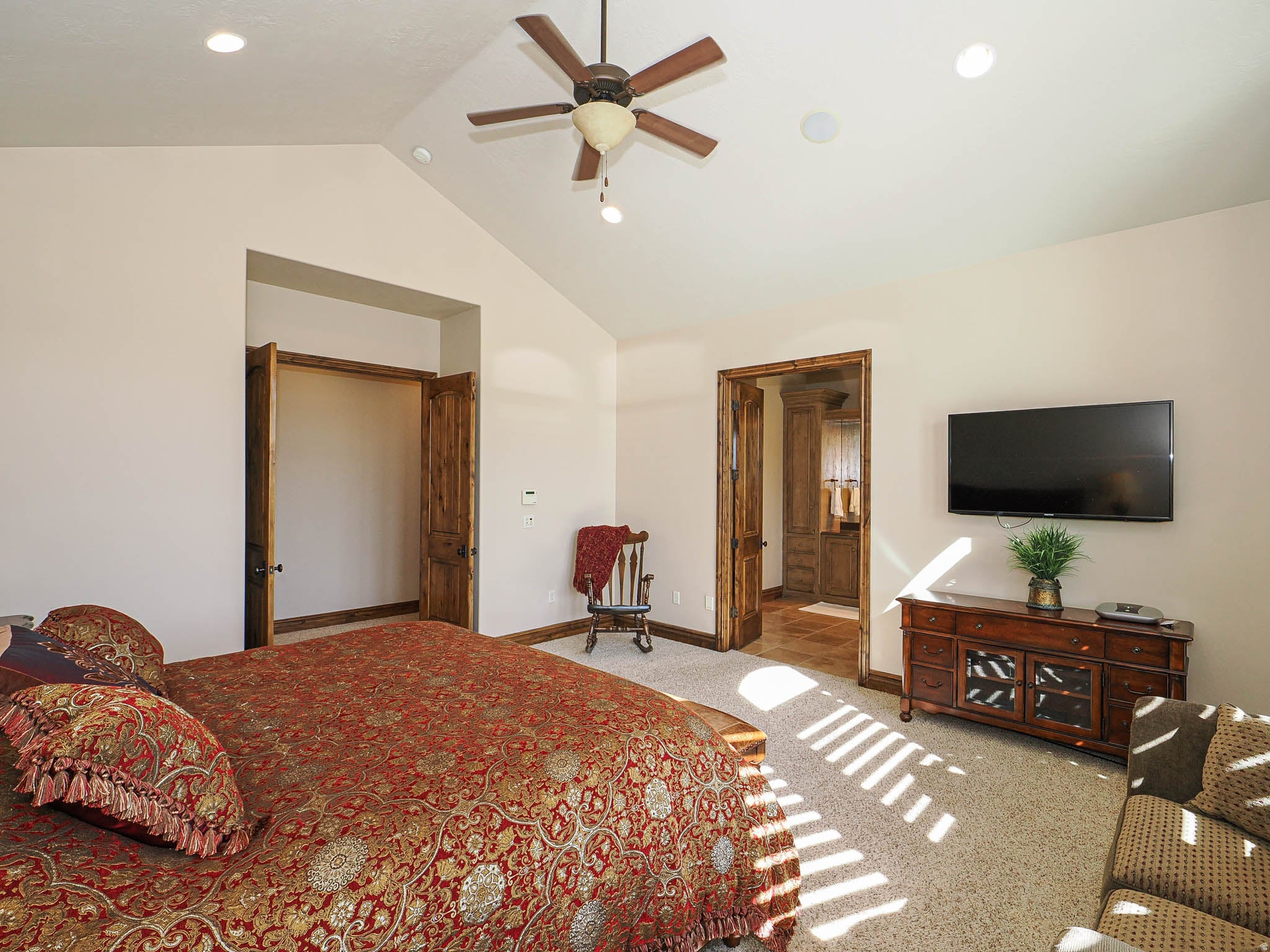 Bluffdale, Utah, 84065, United States, 5 Bedrooms Bedrooms, ,5 BathroomsBathrooms,Residential,Active,2030117