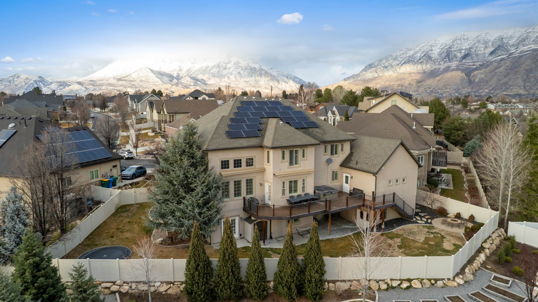 Orem, Utah, 84058, United States, 6 Bedrooms Bedrooms, ,5 BathroomsBathrooms,Residential,Active,2019460
