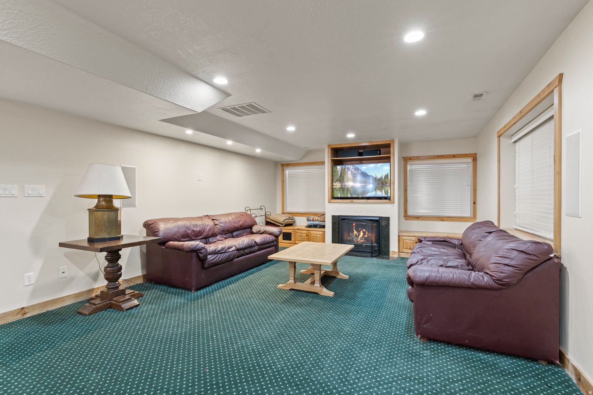 Orem, Utah, 84097, United States, 6 Bedrooms Bedrooms, ,6 BathroomsBathrooms,Residential,Active,2044198