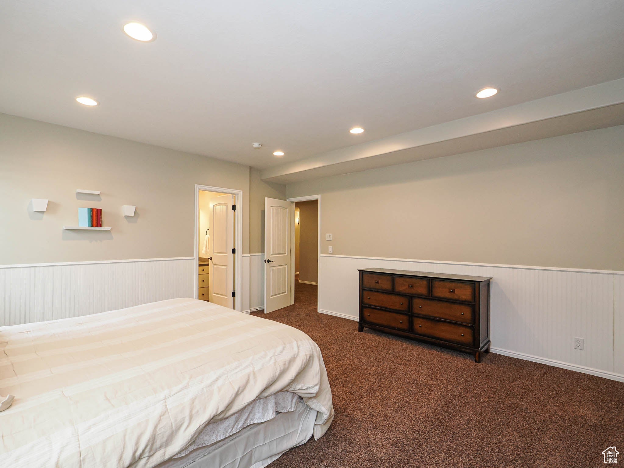 Riverton, Utah, 84065, United States, ,5 BathroomsBathrooms,Residential,Active,1849508