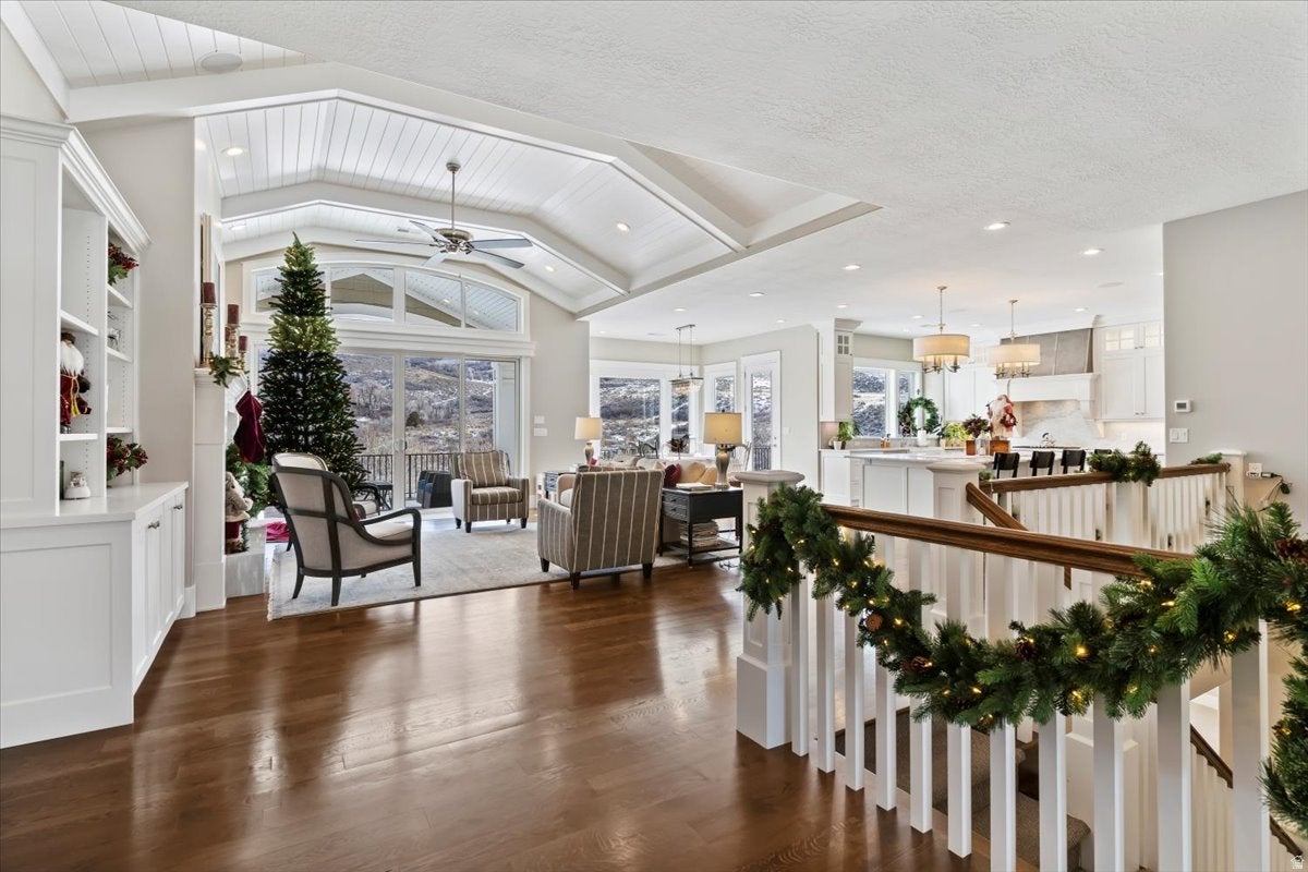 Mountain Green, Utah, 84050, United States, 4 Bedrooms Bedrooms, ,5 BathroomsBathrooms,Residential,Active,2002341