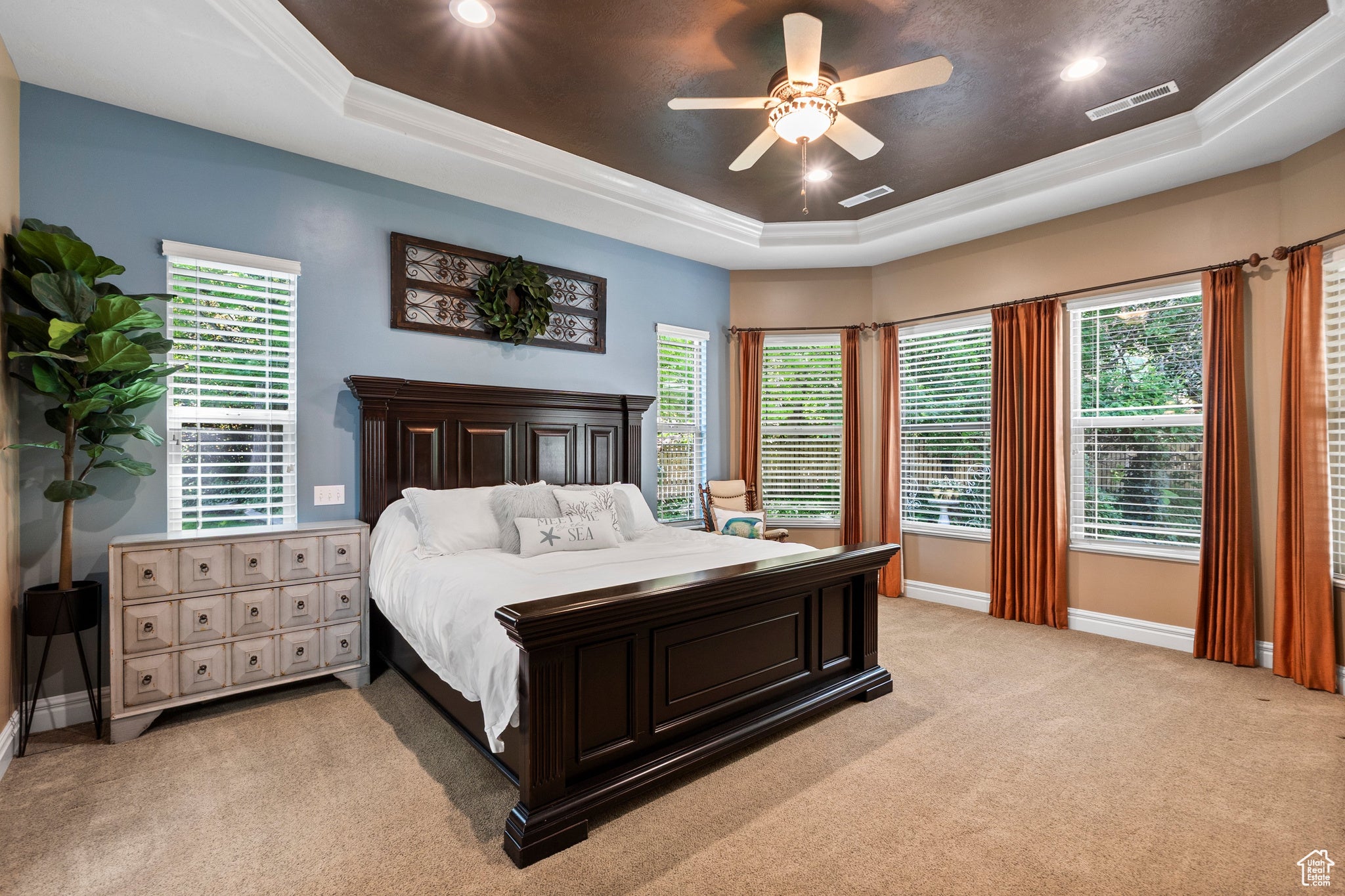 South Weber, Utah, 84405, United States, ,6 BathroomsBathrooms,Residential,Active,1843847