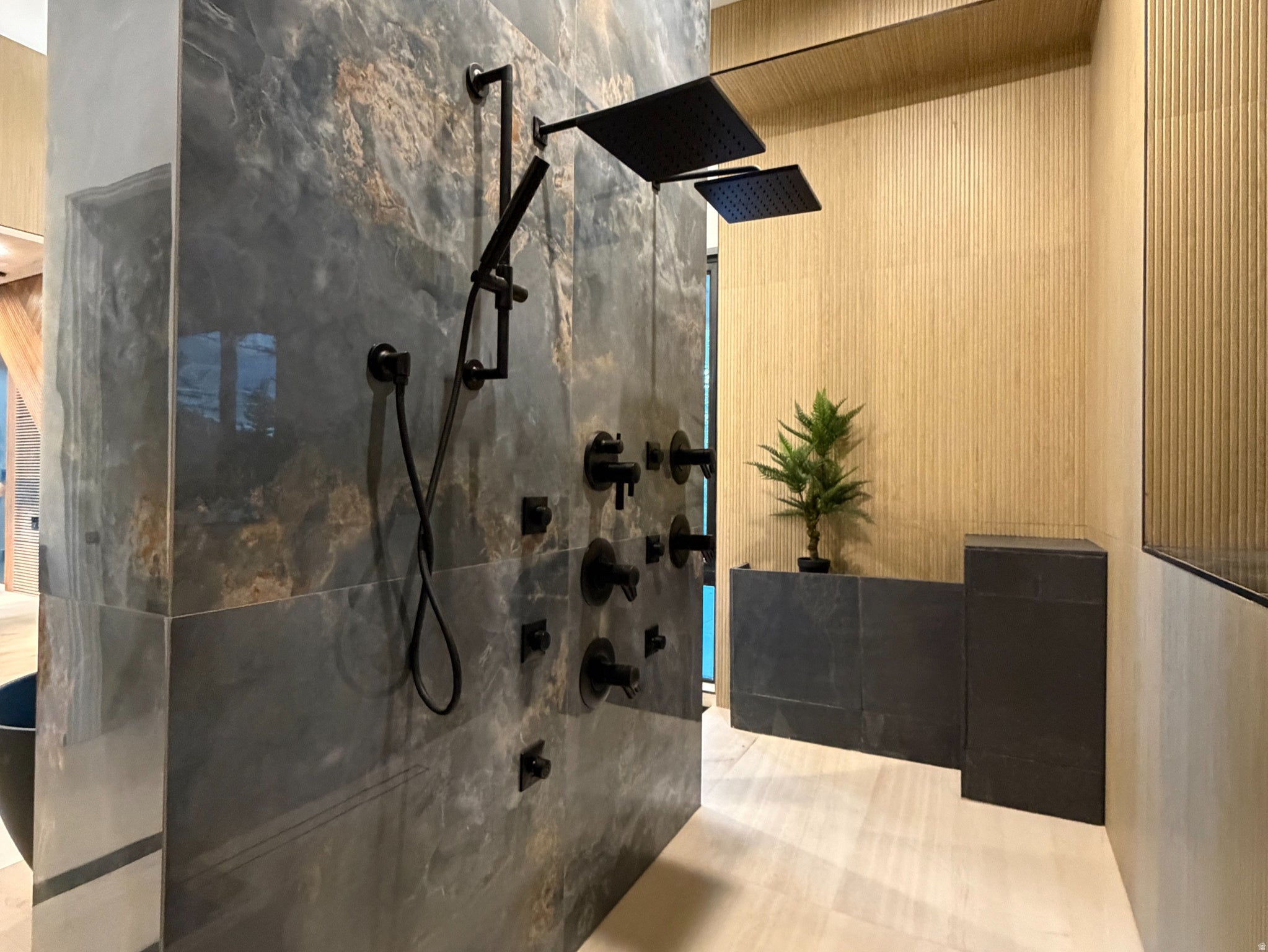 Summit Park, Utah, 84098, United States, 4 Bedrooms Bedrooms, ,4 BathroomsBathrooms,Residential,Active,1945862