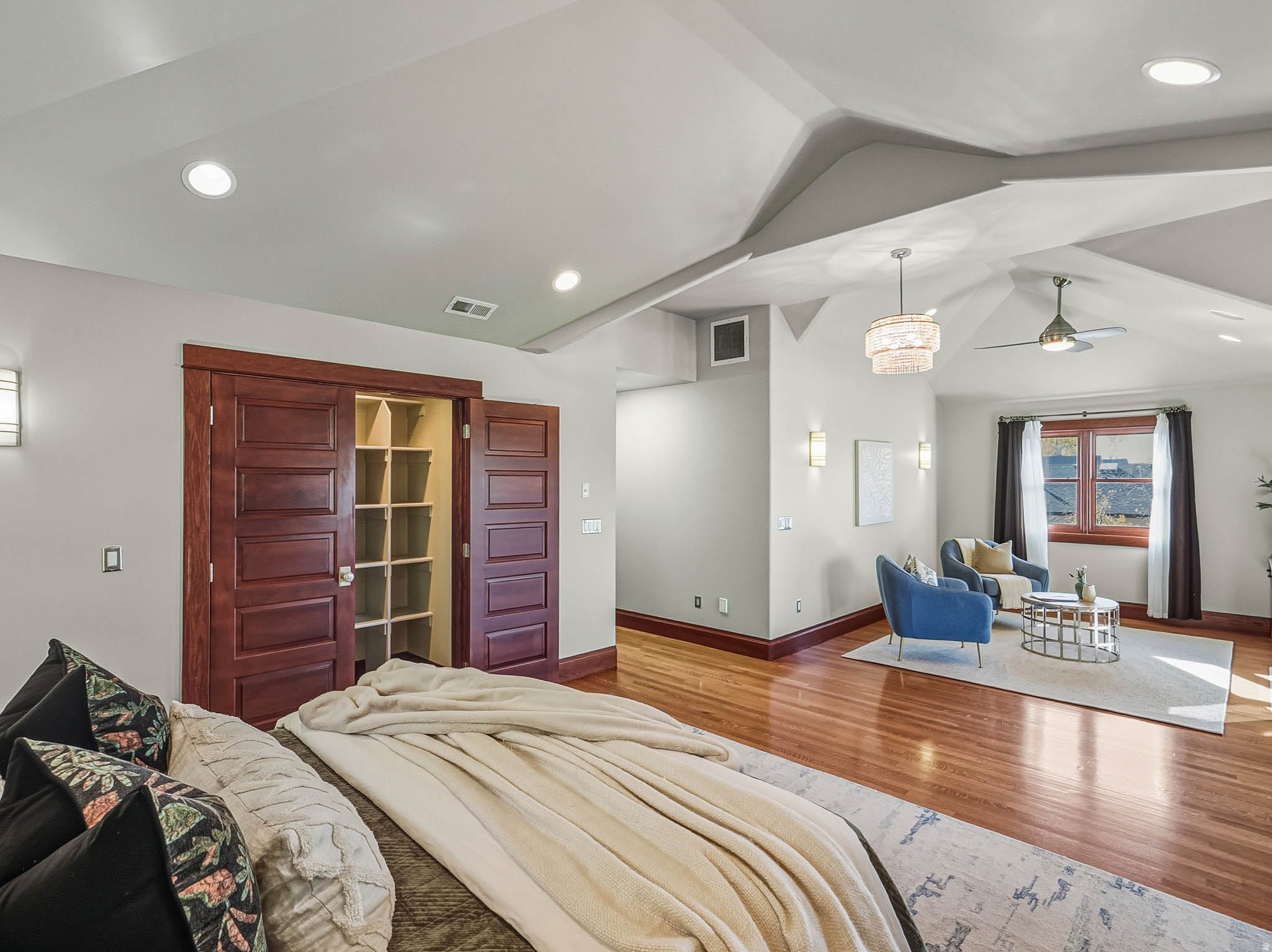 Salt Lake City, Utah, 84105, United States, 6 Bedrooms Bedrooms, ,4 BathroomsBathrooms,Residential,Active,2000214