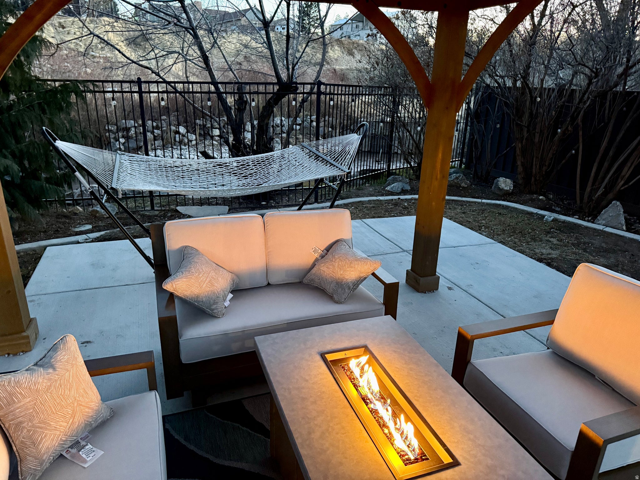 Springville, Utah, 84663, United States, 7 Bedrooms Bedrooms, ,5 BathroomsBathrooms,Residential,Active,2006980