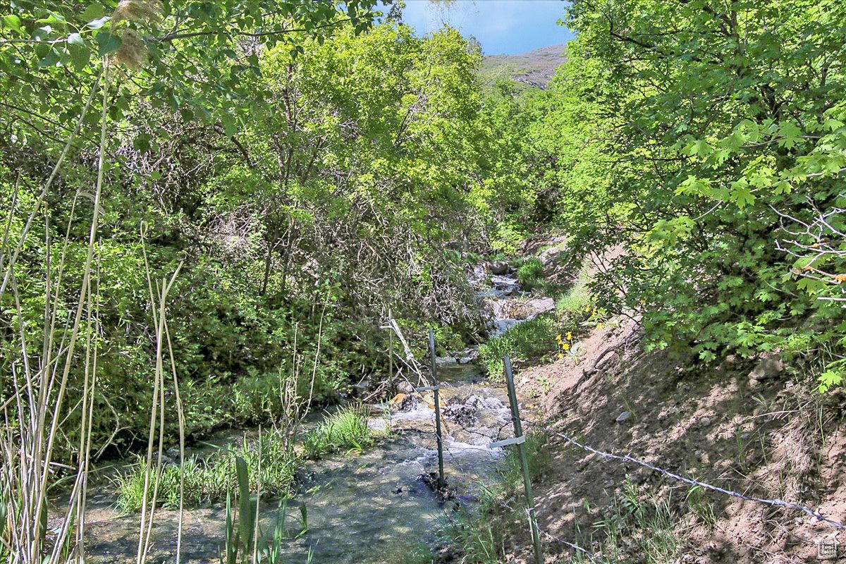 Ogden, Utah, 84403, United States, 7 Bedrooms Bedrooms, ,4 BathroomsBathrooms,Residential,Active,1732386