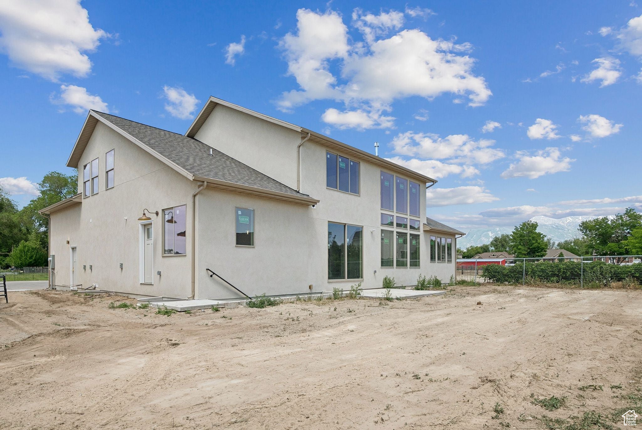 Lehi, Utah, 84043, United States, 7 Bedrooms Bedrooms, ,4 BathroomsBathrooms,Residential,Active,1849505