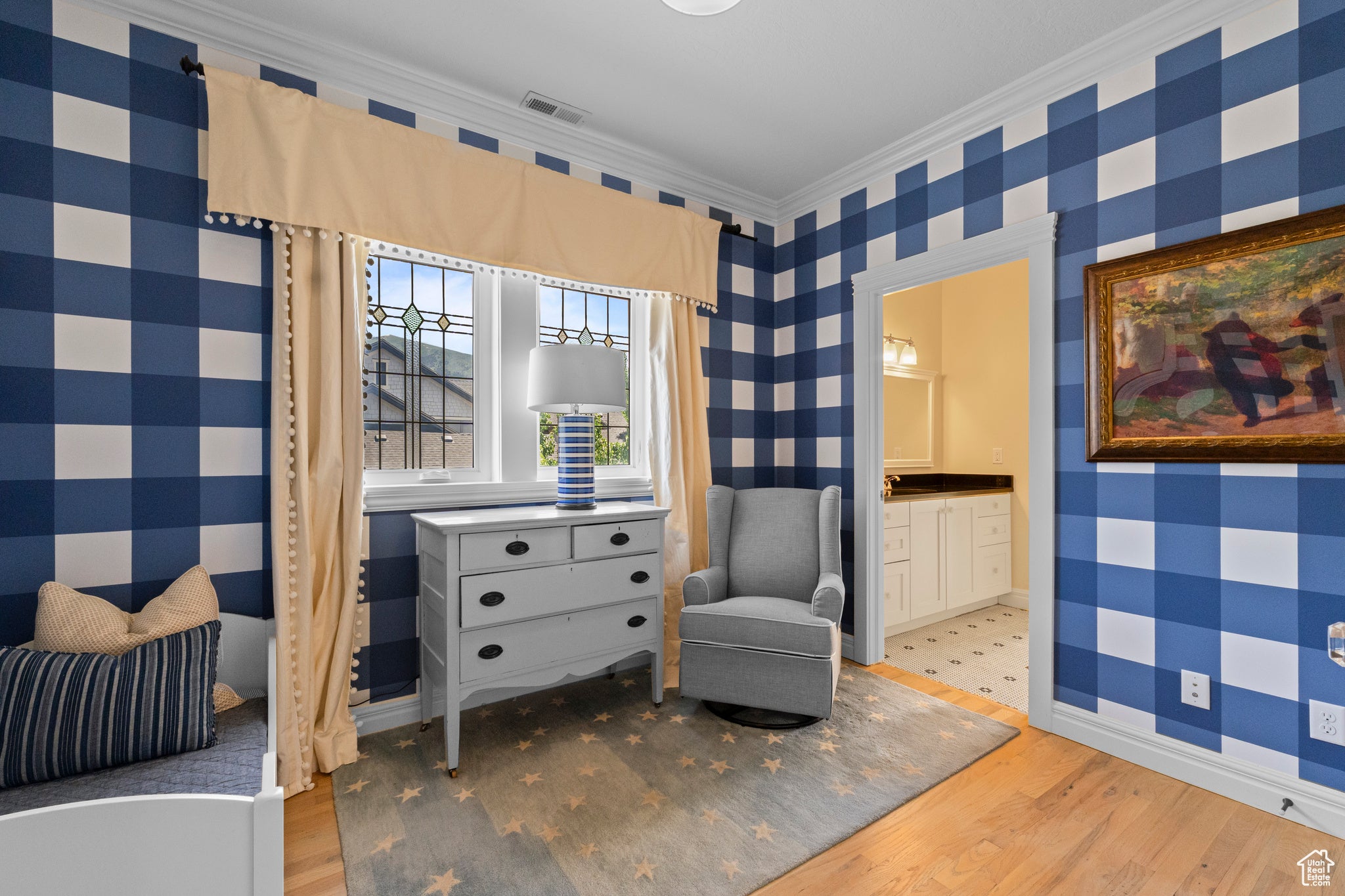 Farmington, Utah, 84025, United States, 6 Bedrooms Bedrooms, ,5 BathroomsBathrooms,Residential,Active,1853229