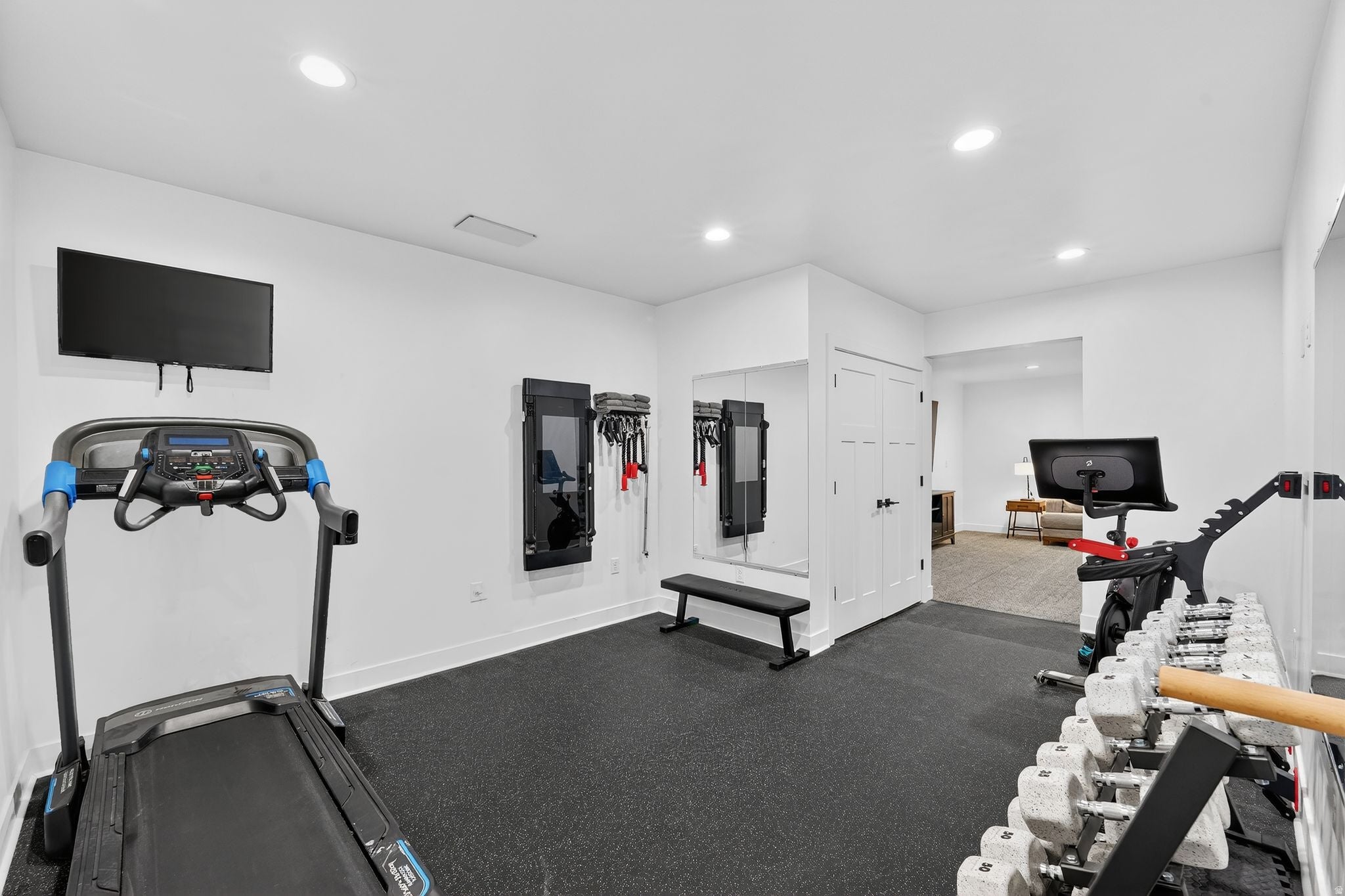 Eagle Mountain, Utah, 84005, United States, 5 Bedrooms Bedrooms, ,4 BathroomsBathrooms,Residential,Active,2009175