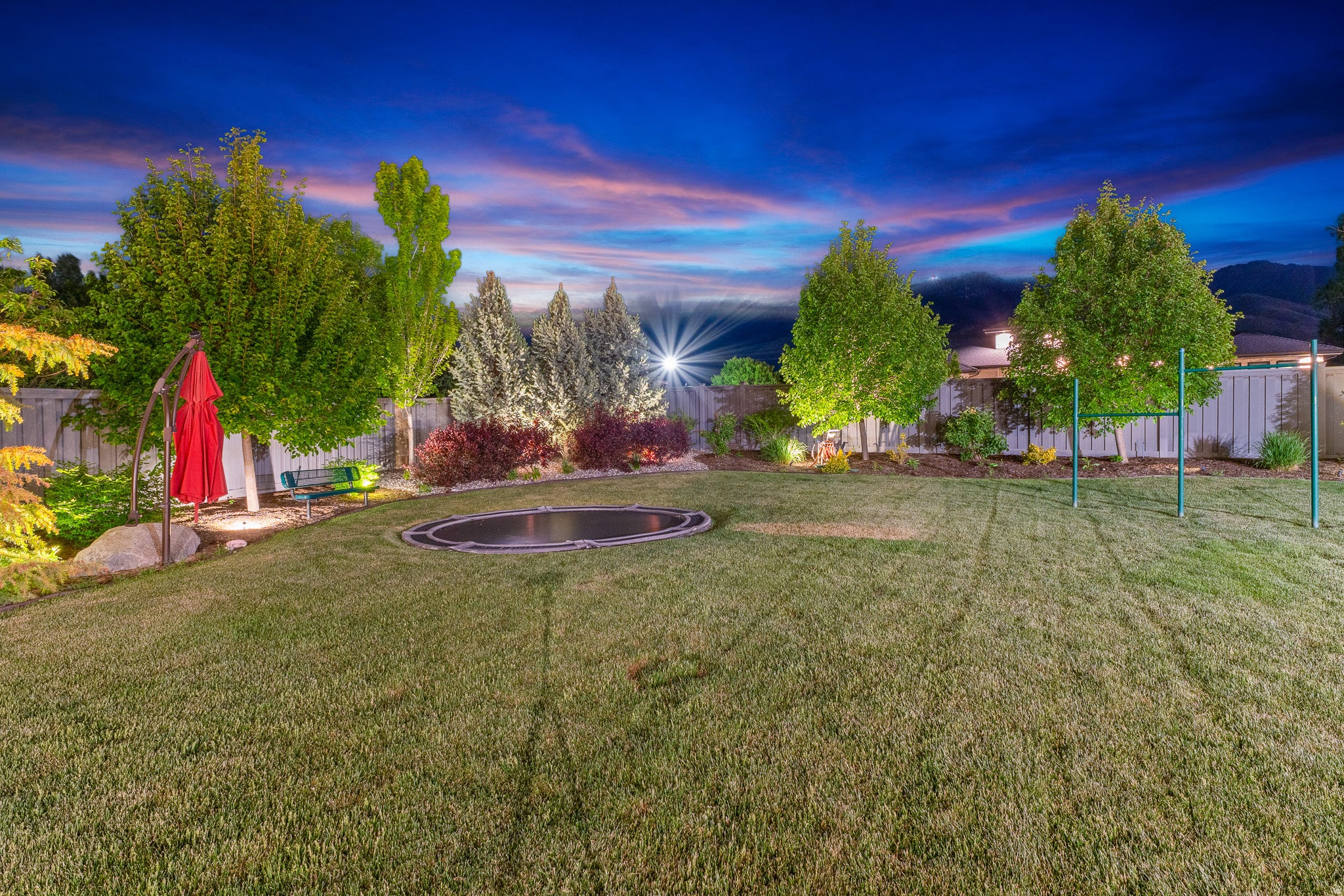 Fruit Heights, Utah, 84037, United States, 6 Bedrooms Bedrooms, ,4 BathroomsBathrooms,Residential,Contingent,2045711