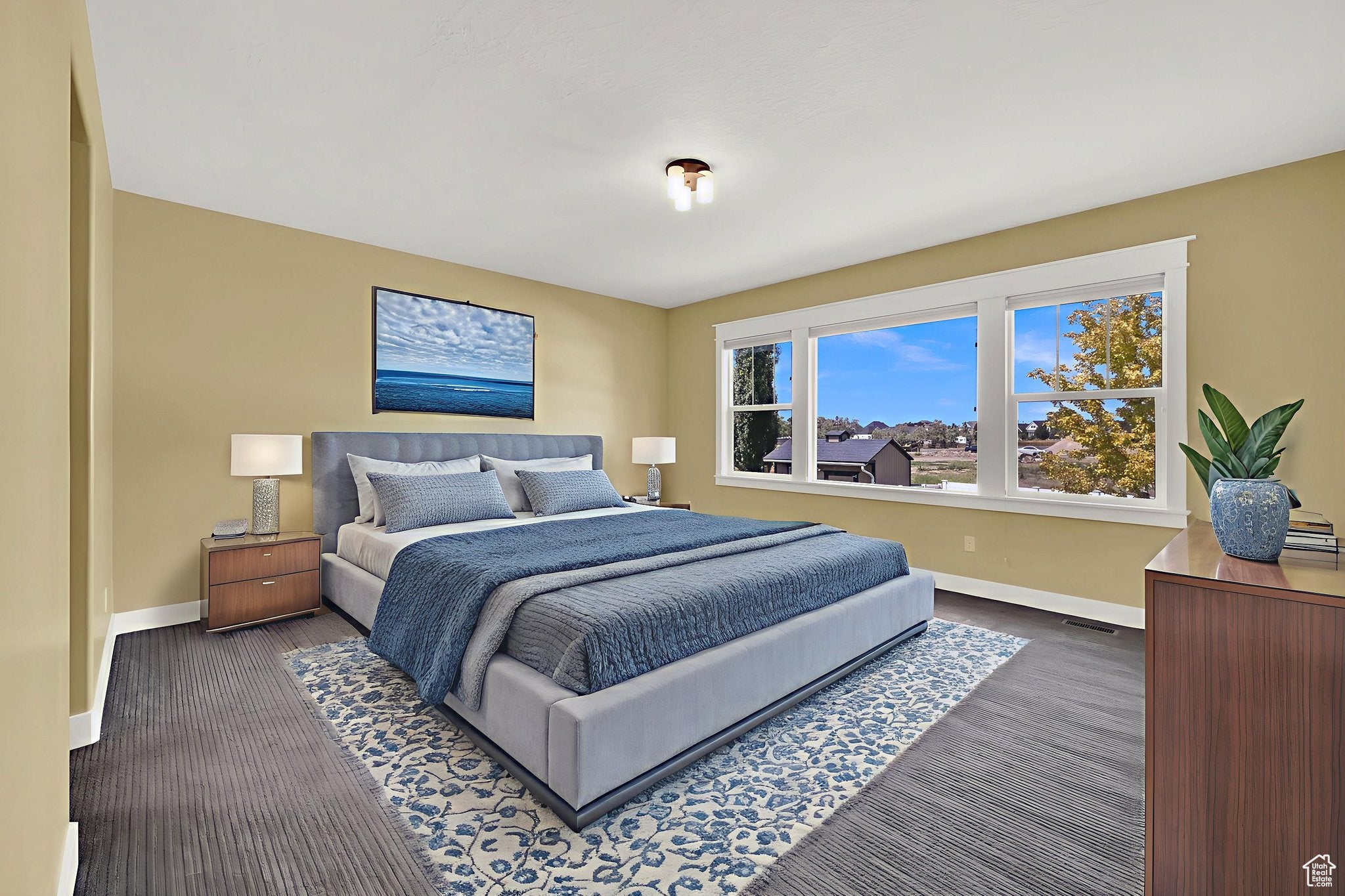 Farmington, Utah, 84025, United States, 5 Bedrooms Bedrooms, ,4 BathroomsBathrooms,Residential,Active,1850687