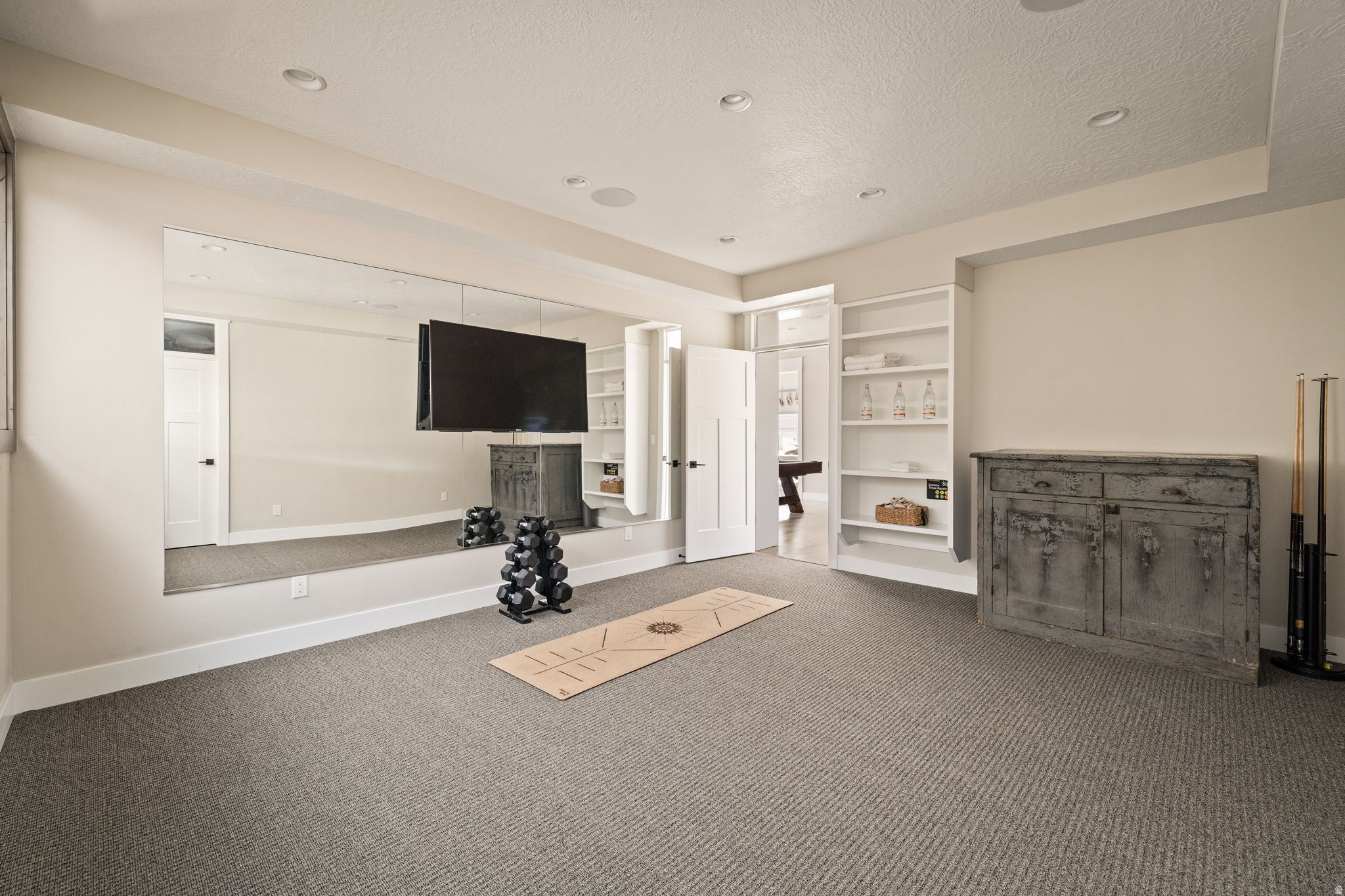 Draper, Utah, 84020, United States, 4 Bedrooms Bedrooms, ,6 BathroomsBathrooms,Residential,Active,2025968