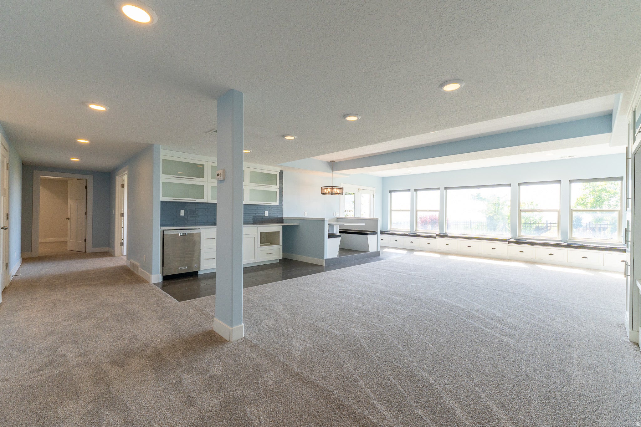 Fruit Heights, Utah, 84037, United States, 6 Bedrooms Bedrooms, ,5 BathroomsBathrooms,Residential,Active,2044980