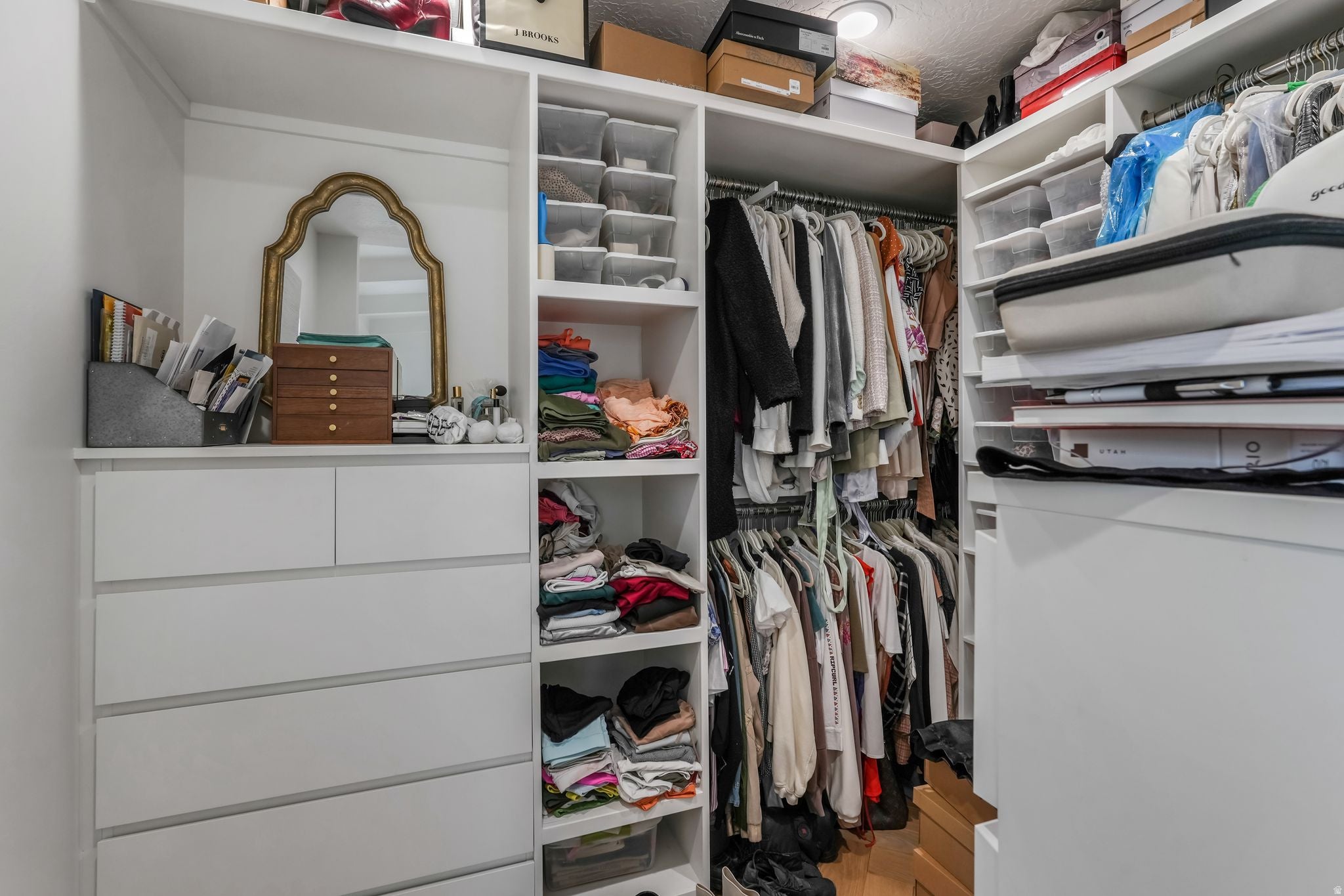 Salt Lake City, Utah, 84108, United States, 4 Bedrooms Bedrooms, ,3 BathroomsBathrooms,Residential,Active,2011870