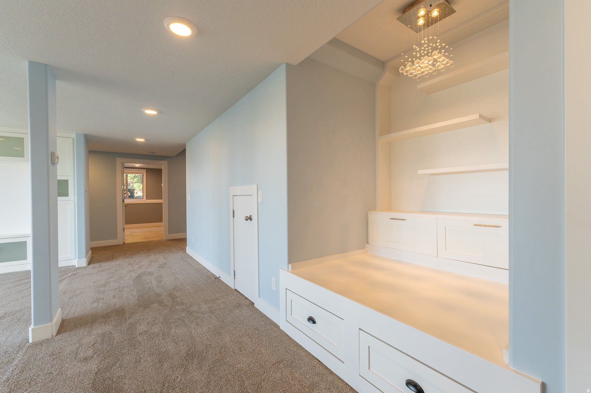 Fruit Heights, Utah, 84037, United States, 6 Bedrooms Bedrooms, ,5 BathroomsBathrooms,Residential,Active,2044980