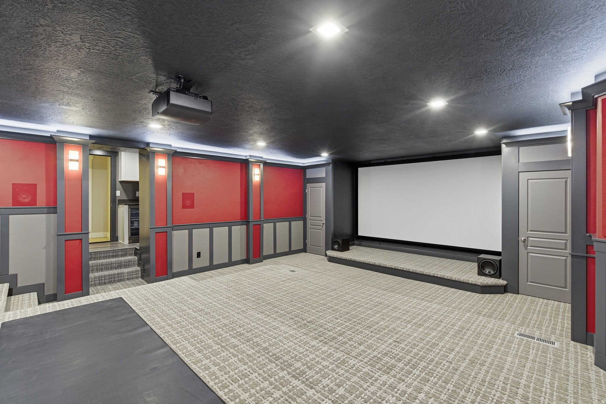 Lehi, Utah, 84043, United States, 7 Bedrooms Bedrooms, ,4 BathroomsBathrooms,Residential,Pending,1987244