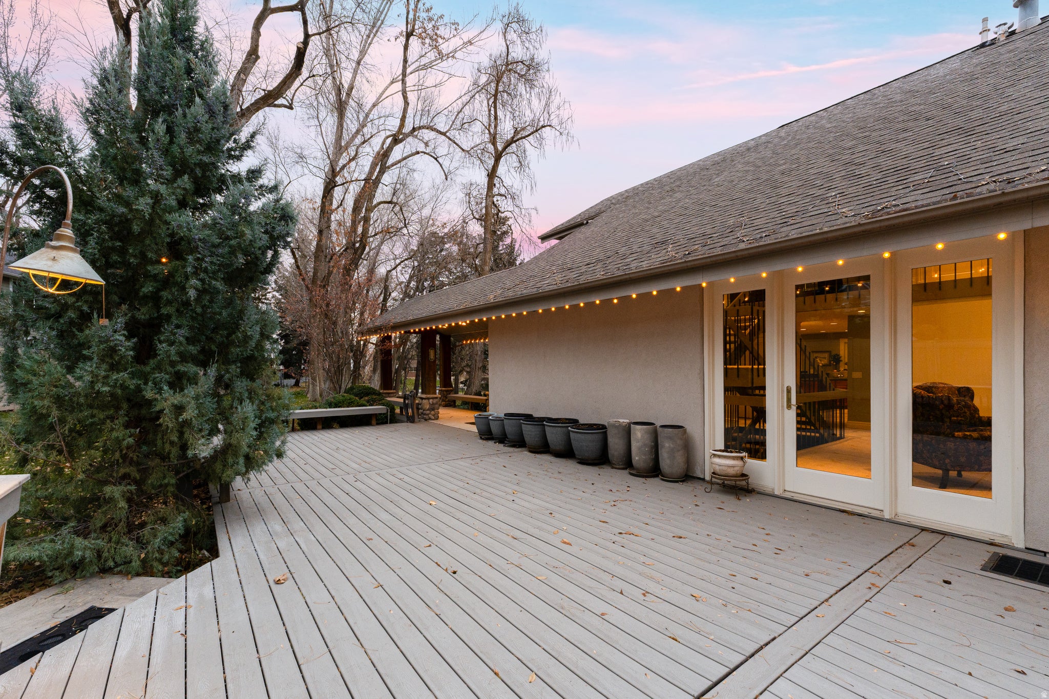 Bountiful, Utah, 84010, United States, 3 Bedrooms Bedrooms, ,3 BathroomsBathrooms,Residential,Active,2006883